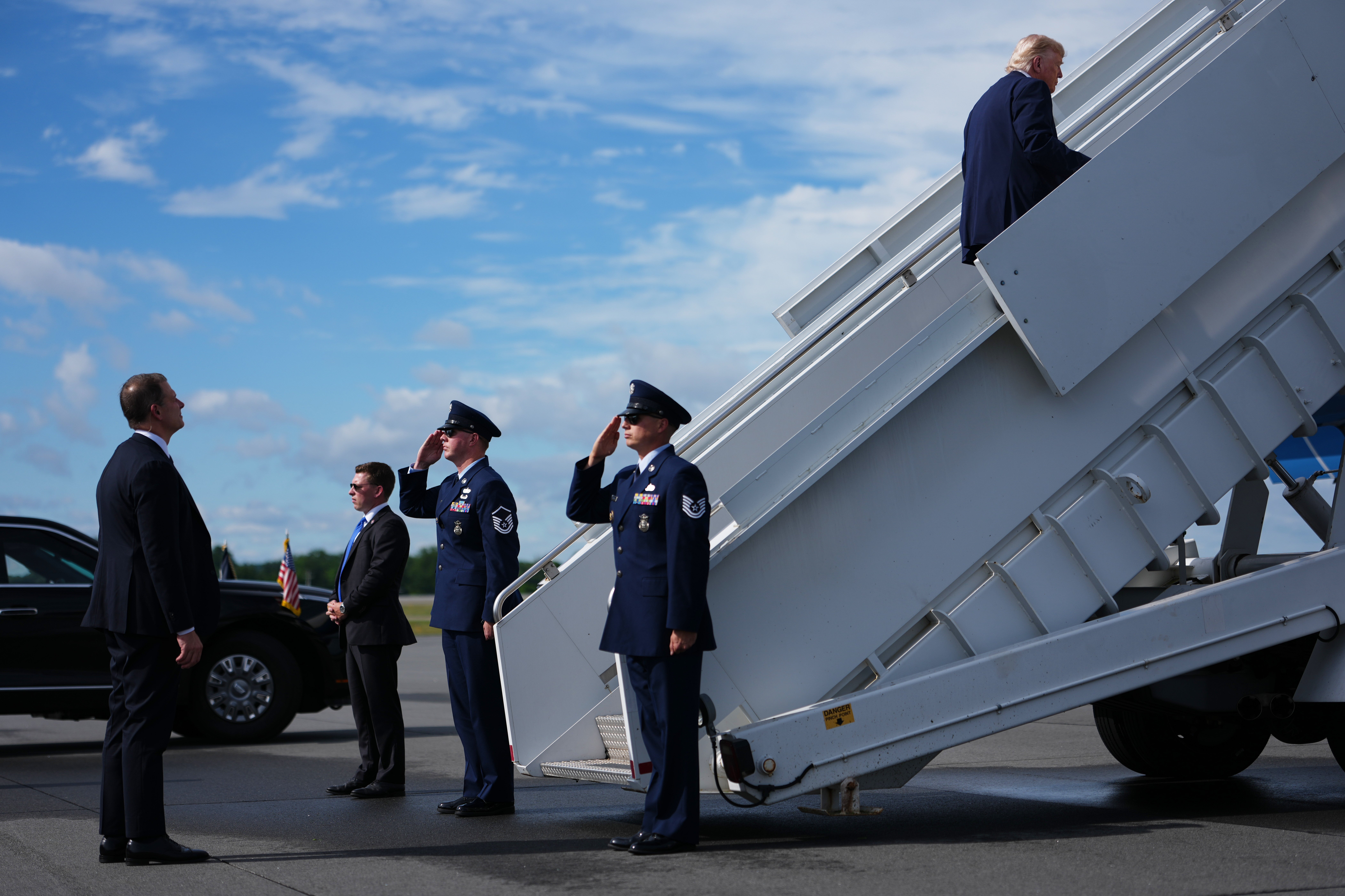 TRUMP AIR FORCE ONE