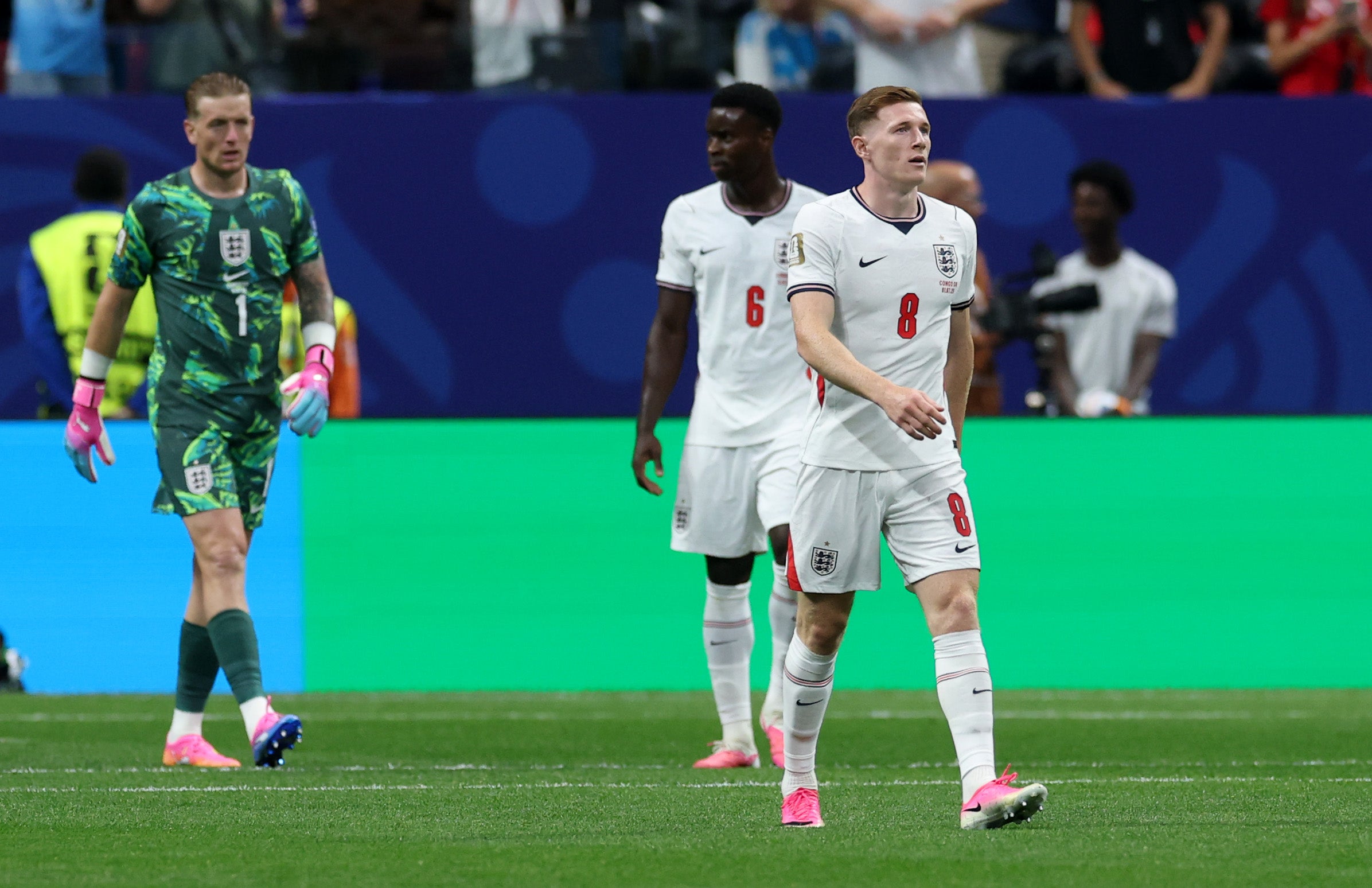England booed at World Cup after falling behind to DR Congo in last 32
