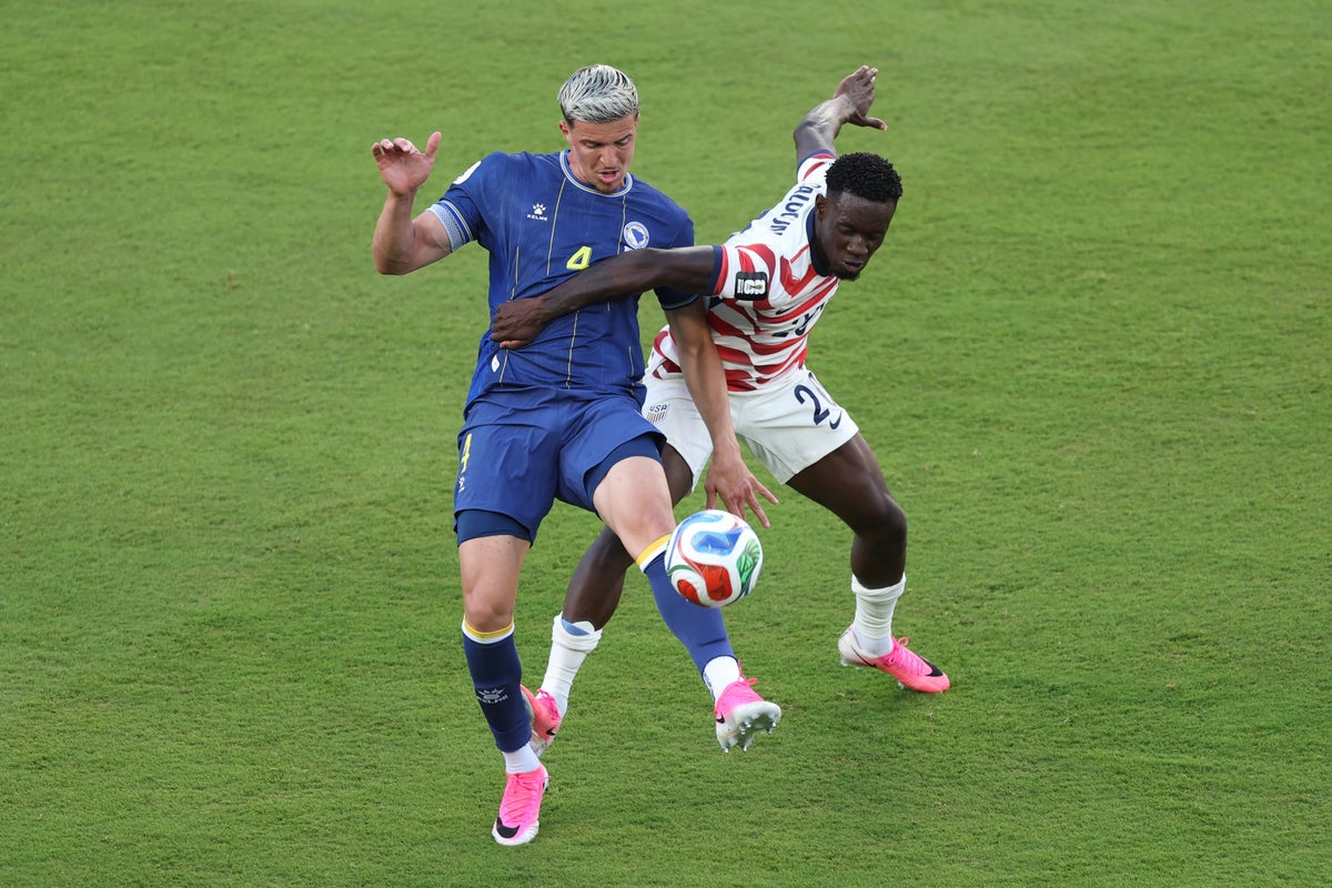 One rule for Messi, another for Balogun? USA striker sees red in World Cup after controversial VAR call – UK Times