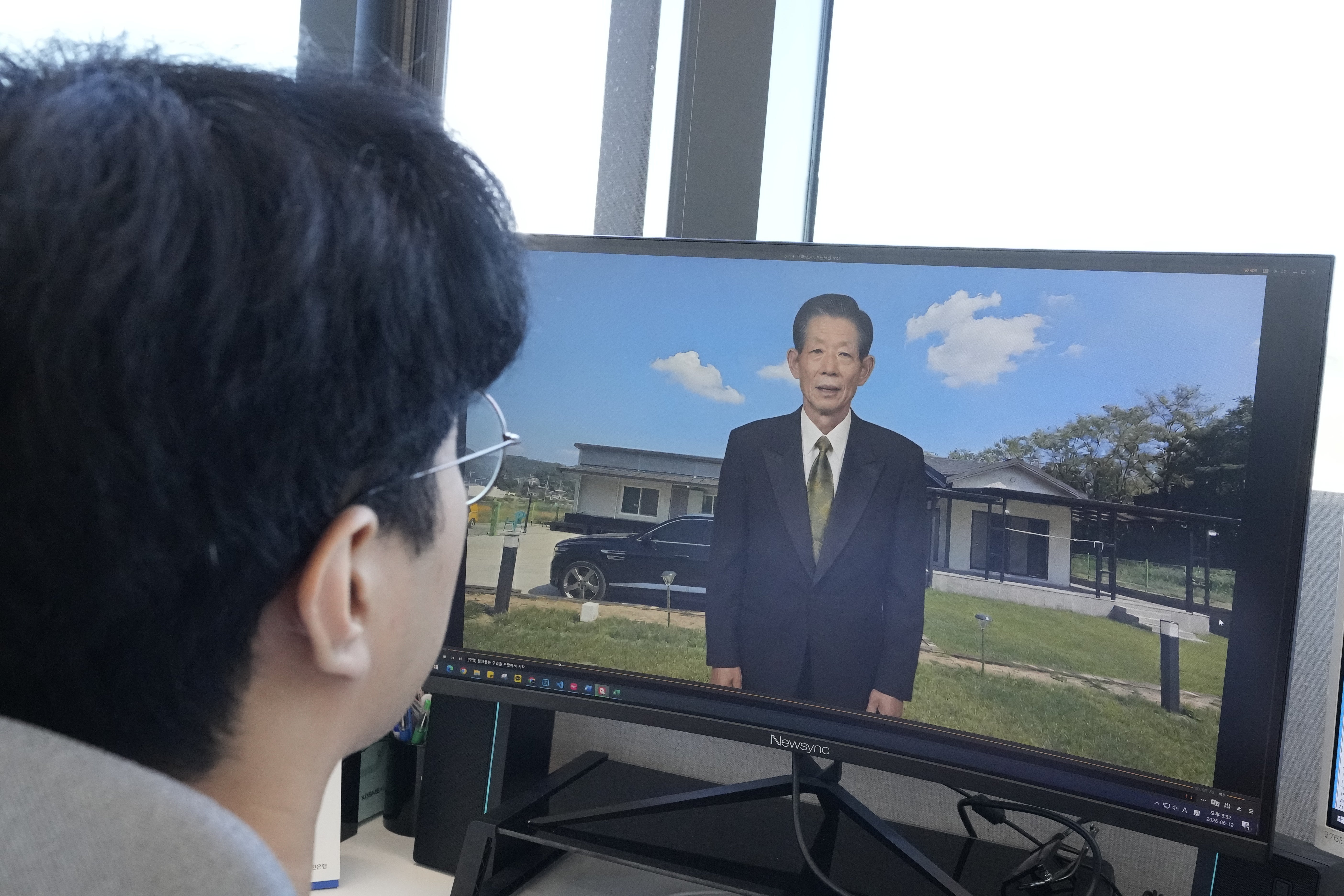 COREA DEL SUR-VIDEOS DE PARIENTES
