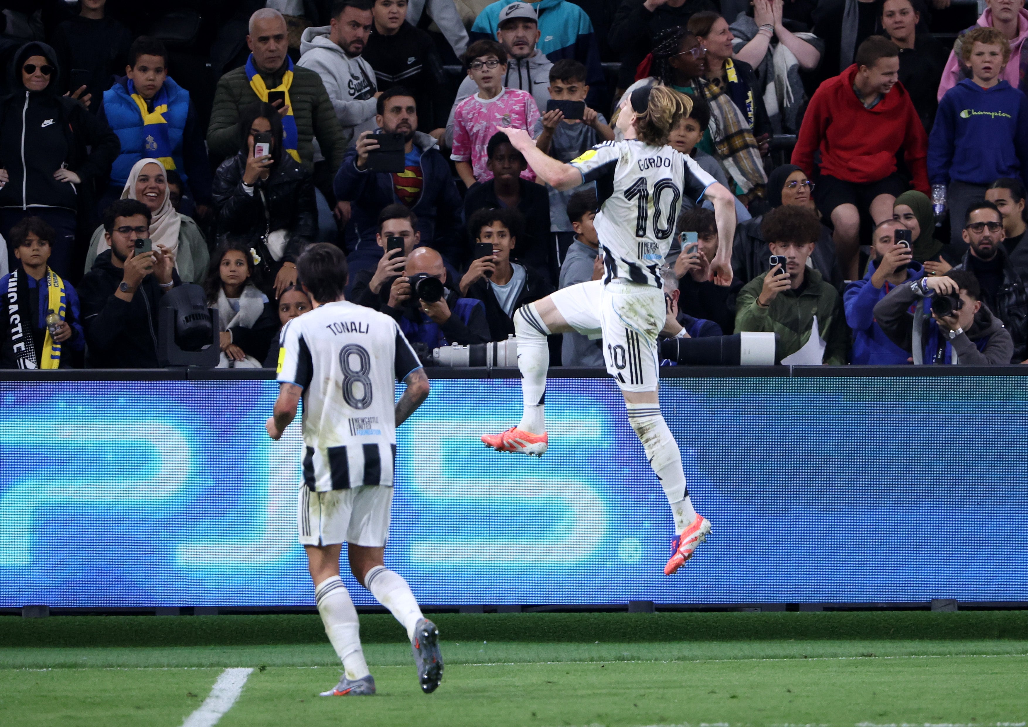 Newcastle look set to lose Sandro Tonali and Anthony Gordon in the same summer