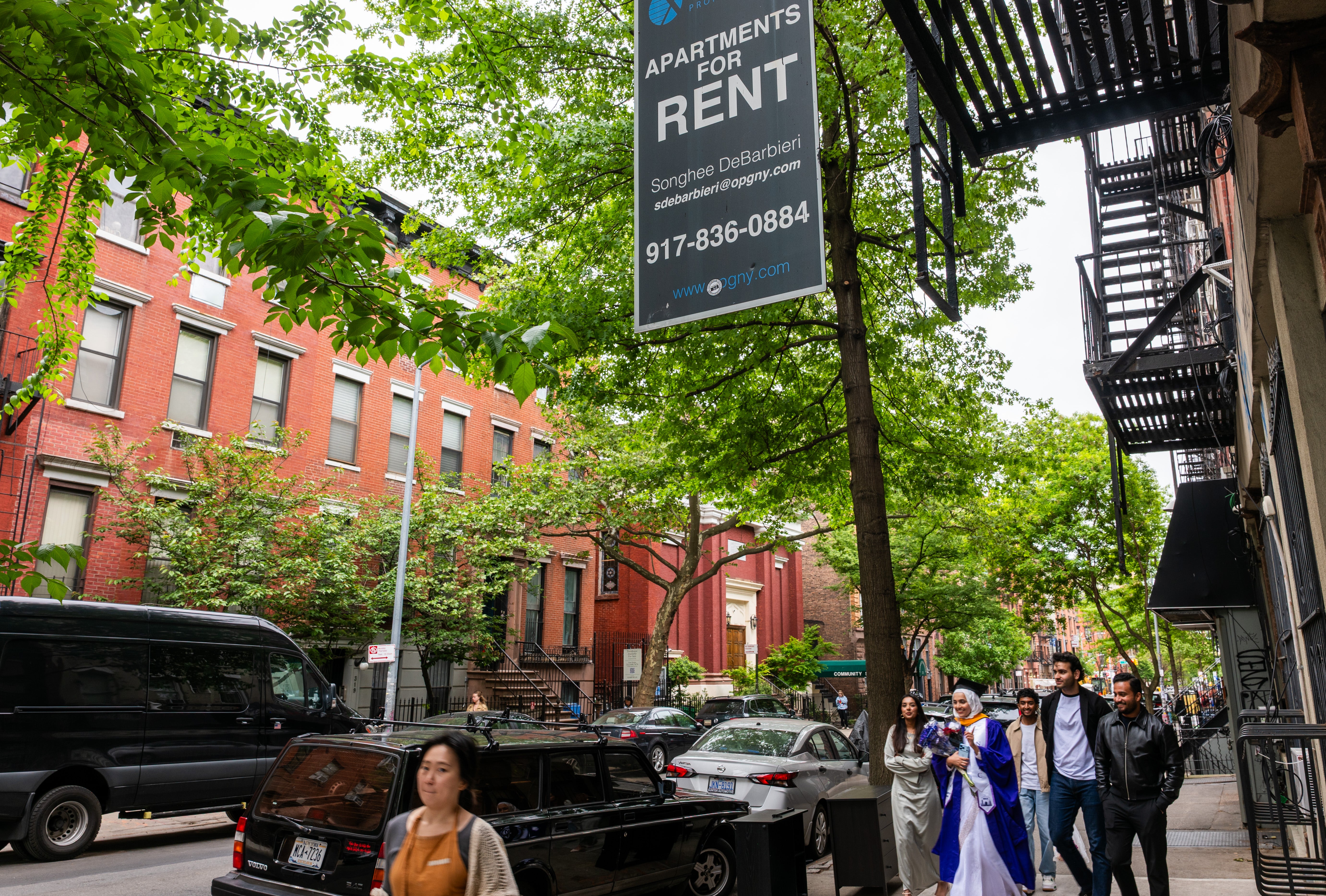 The New York housing crisis is well-known and well-documented: Luxury apartments stand empty because they're more useful as investments than homes. Tens of thousands of rent-stabilized apartments reportedly sit vacant because landlords argue they're no longer profitable to renovate. (Getty)
