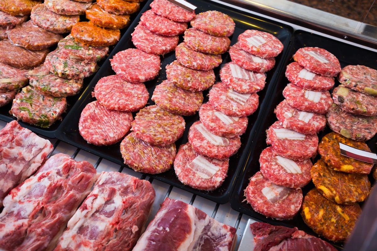Scientists put pig gene into lettuce to make plant-based burgers taste ...