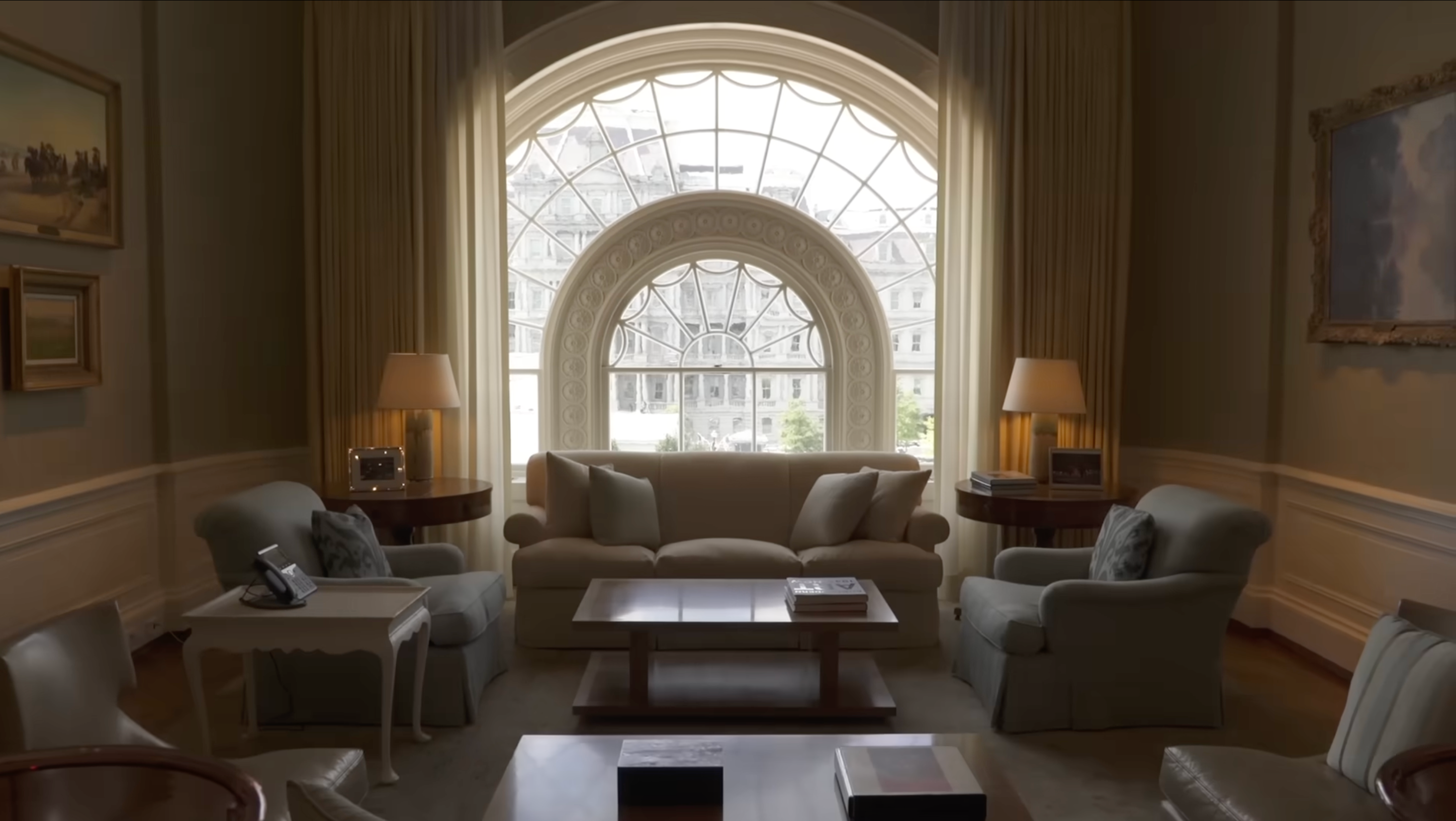 A view of the White House residence, located on the second floor, as seen during the Obama administration