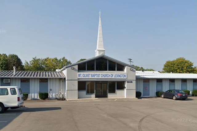 <p>Una iglesia de Kentucky desata polémica tras viralizarse una representación del diablo ejecutado por un pelotón de fusilamiento </p>