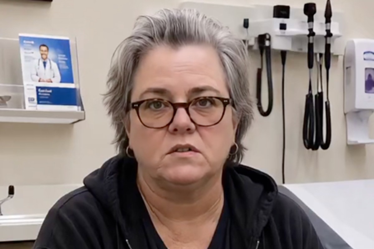 Rosie O’Donnell revida depois que o bizarro vídeo de IA do médico de Trump aparece
