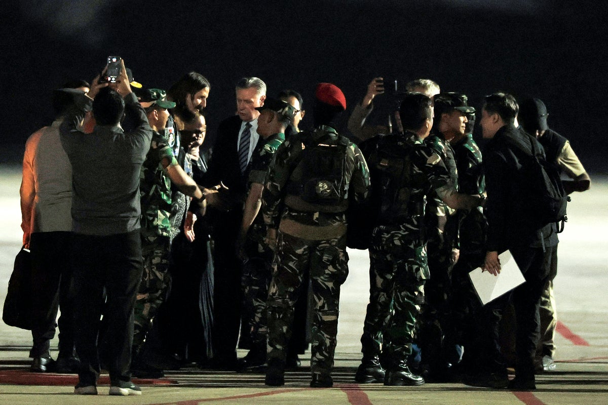 Why Foreign Pilots Are Targets In The Papua Conflict