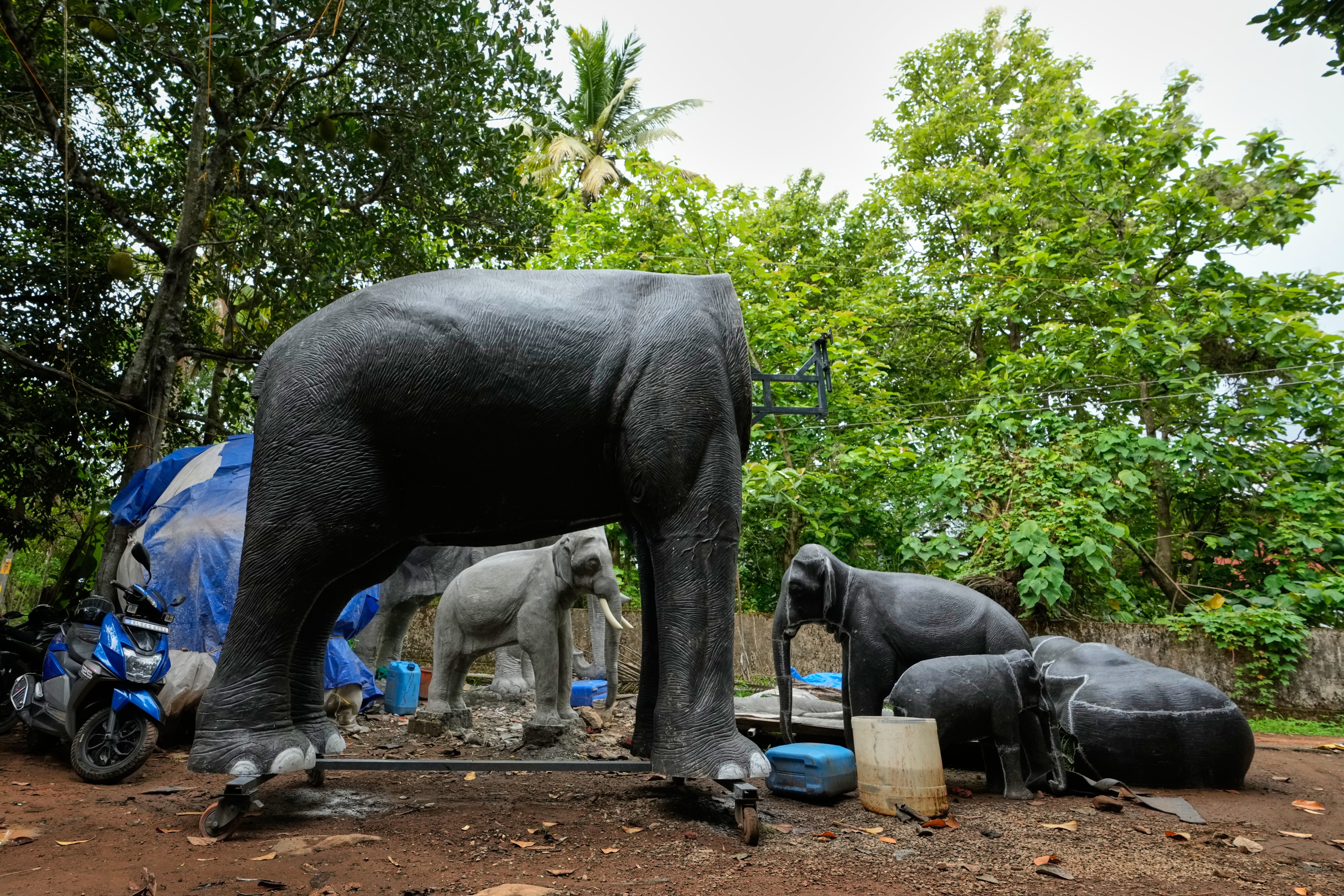 independent.co.uk - Deepa Bharath - Elephants are celebrities in India's Hindu temples - and now the robots are coming