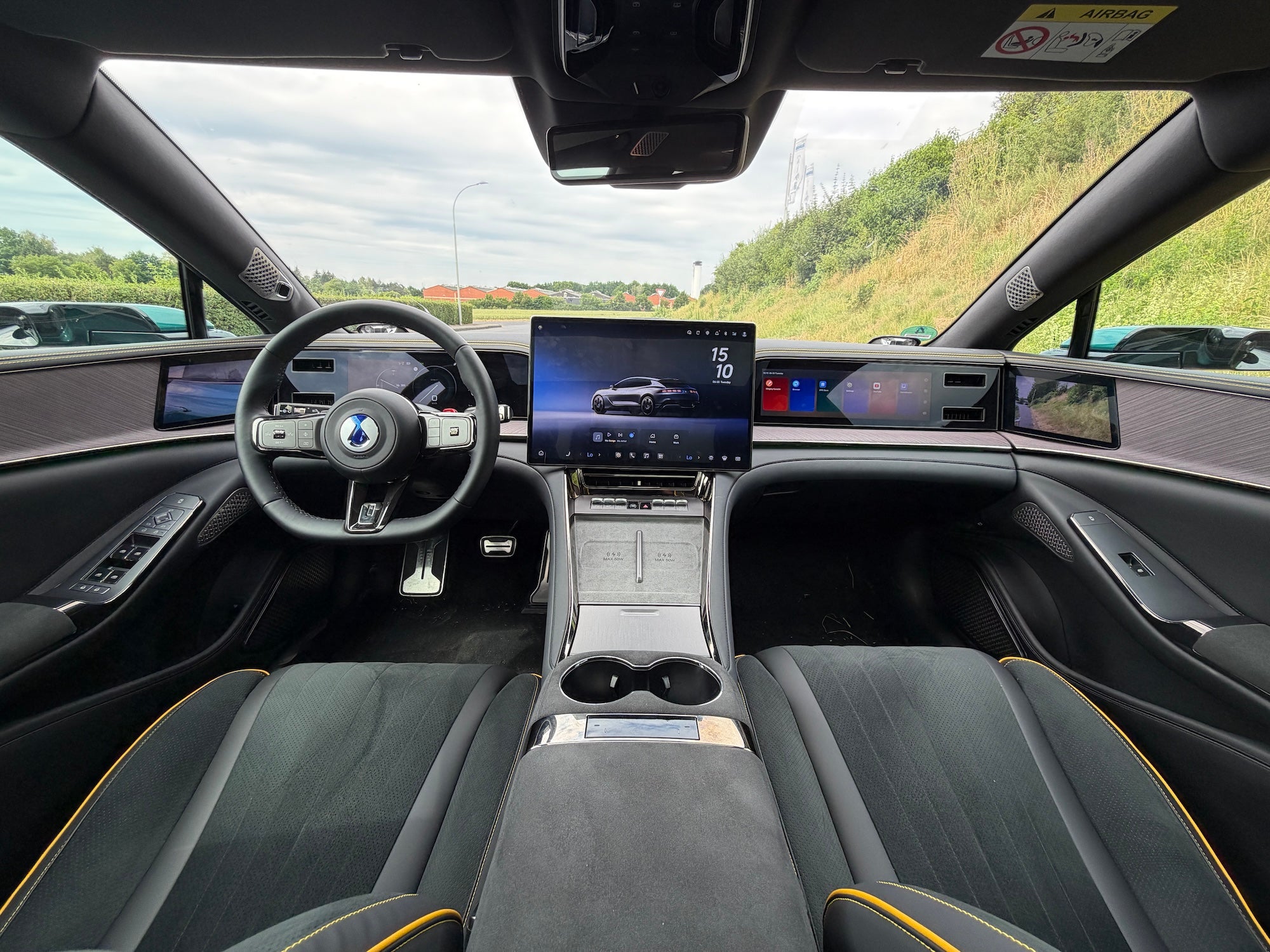 The Denza Z9 GT has plenty of tech on board including  a five-screen wide display, including digital mirror screens (Steve Fowler)