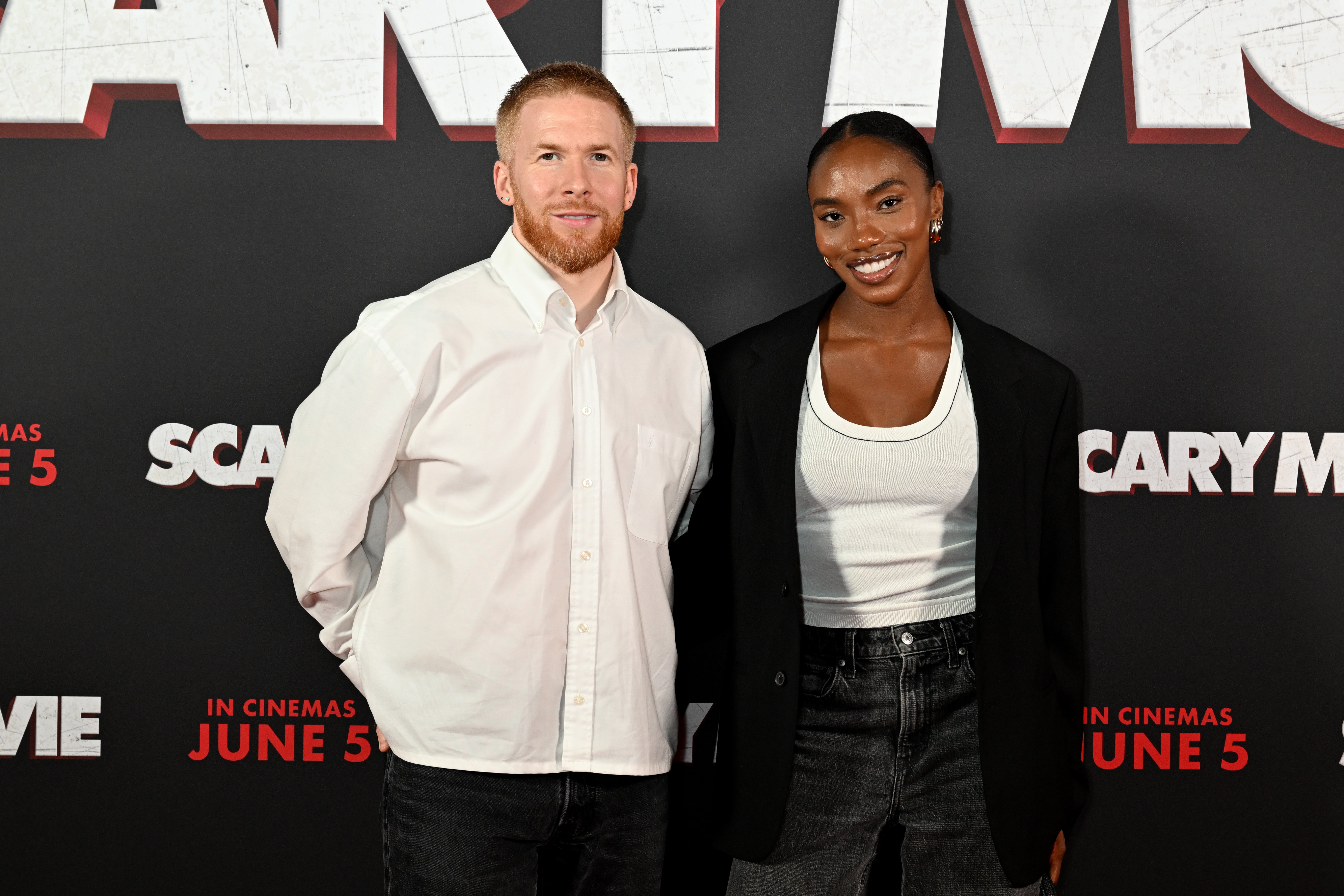 Neil Jones e Chyna Mills