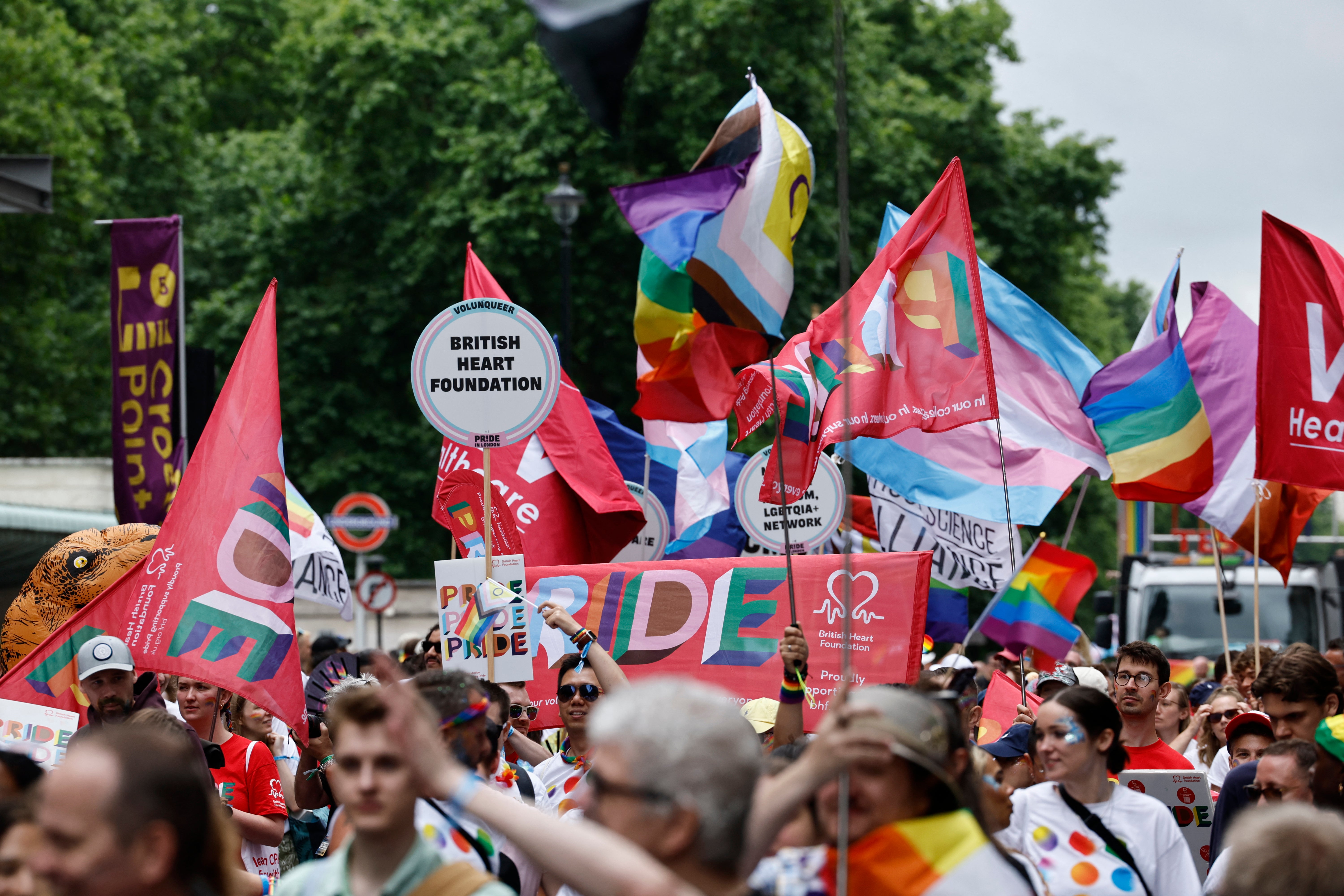 London Pride live: Thousands line streets for iconic LGBTQ+ march – UK Times