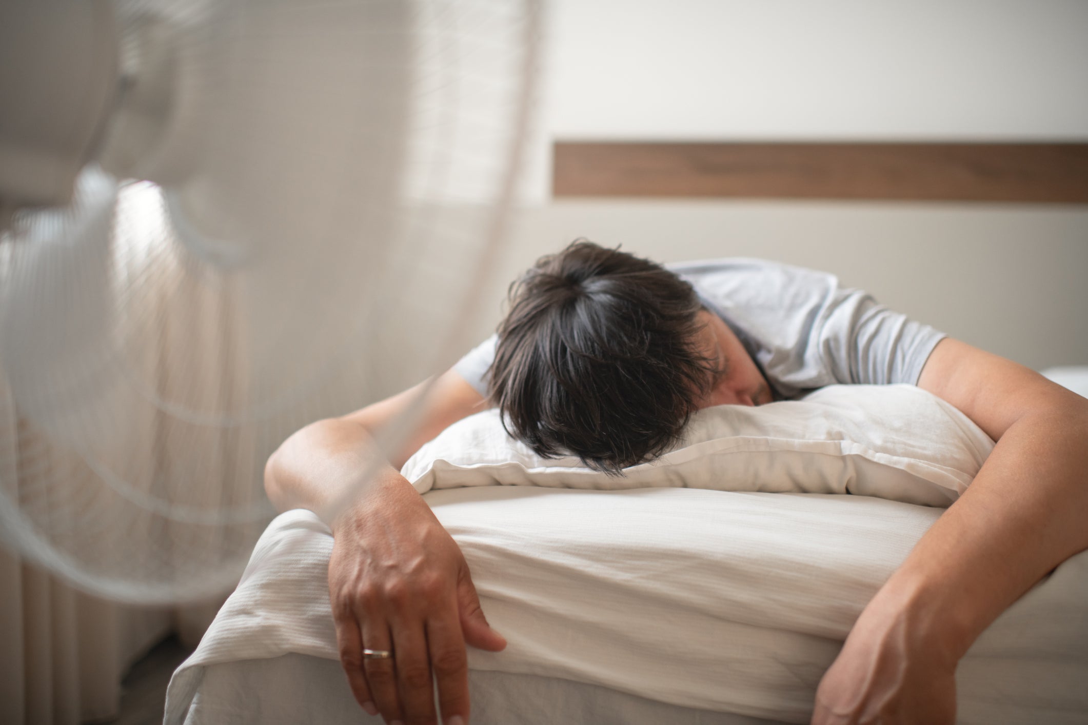 Anxiety about sleeping during hot weather can create a vicious cycle