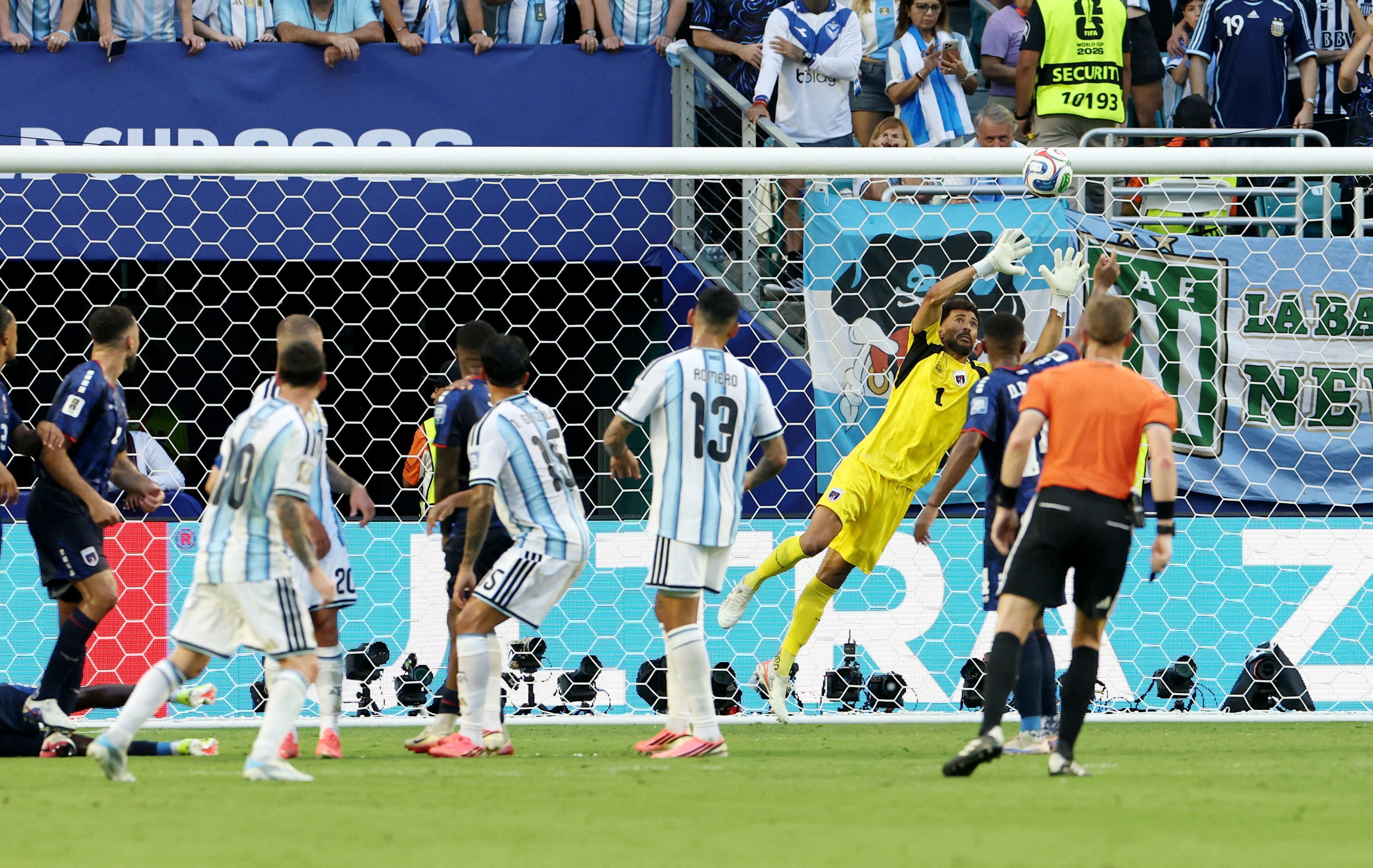  (Reuters)