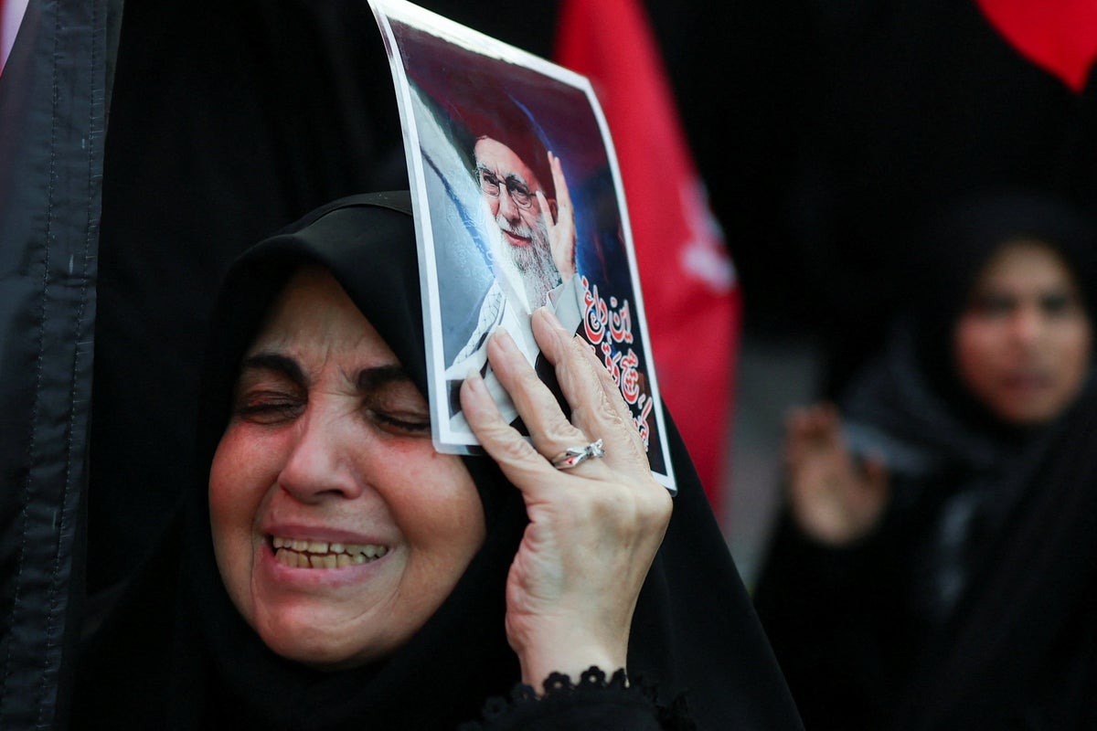 Son İran-ABD savaşı: Tahran, Ayetullah Hamaney için halka açık yas tutmaya başladı ve cenaze törenine 20 milyon kişinin katılacağını iddia etti