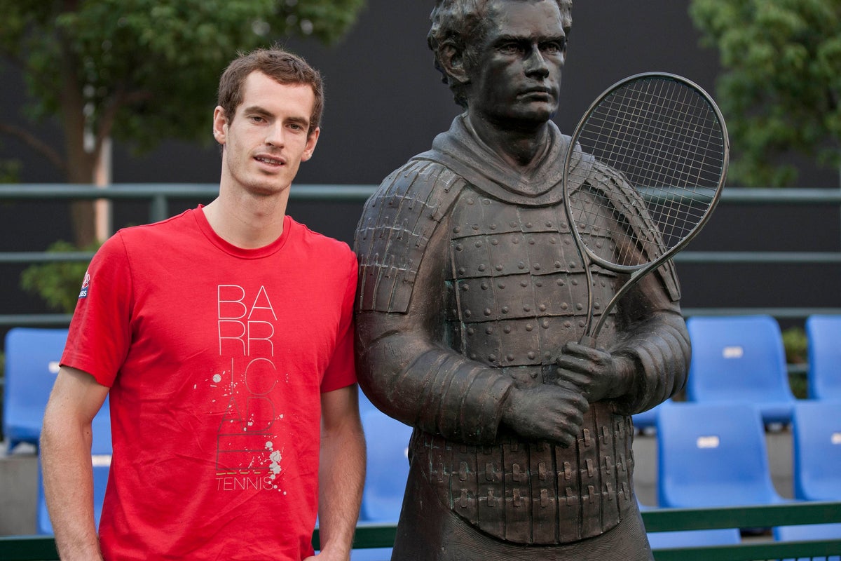 Sculptor of planned Andy Murray statue at Wimbledon understands risks involved – UK Times