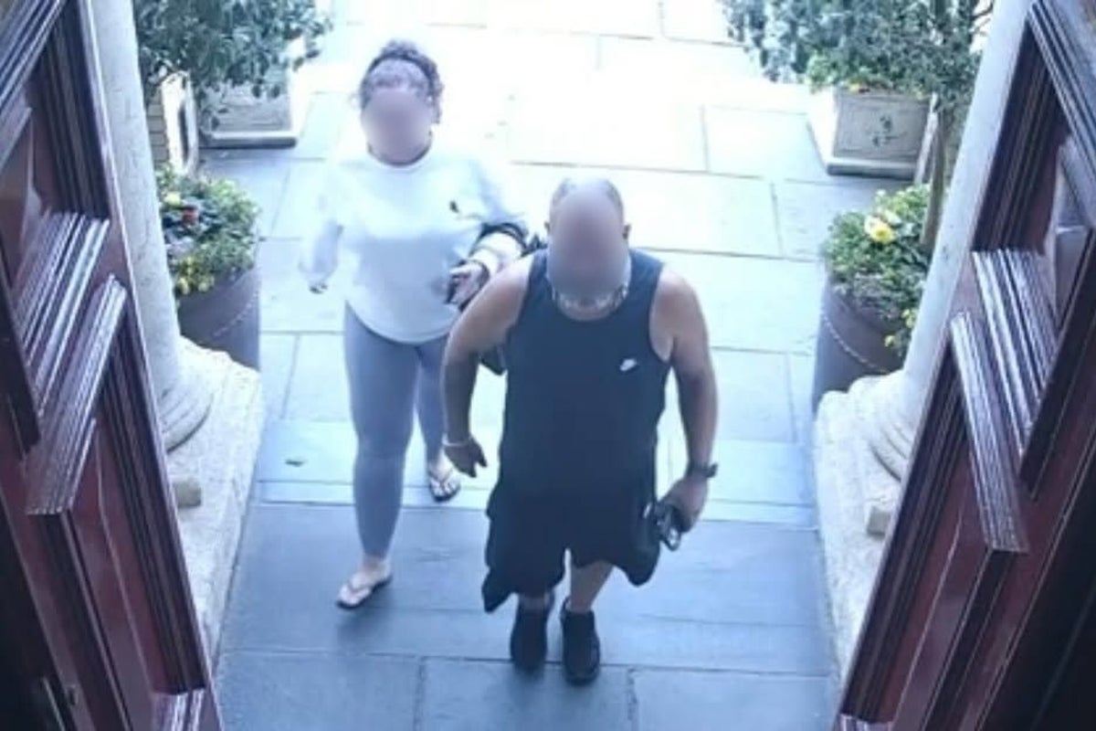 Couple ‘dined on Dover sole and calamari’ before leaving restaurant ‘without paying’