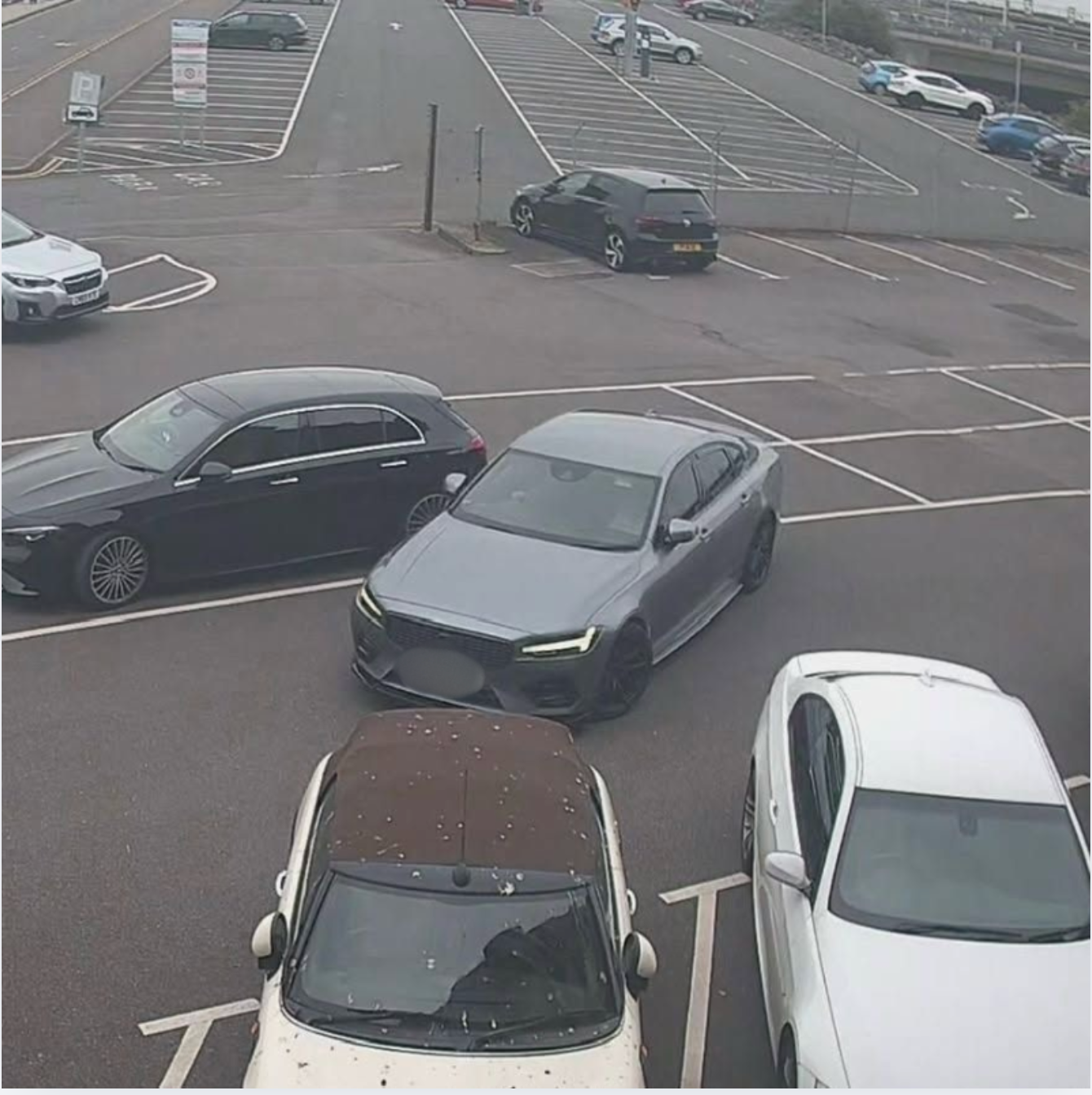 The restaurant said they recorded the duo's car on CCTV