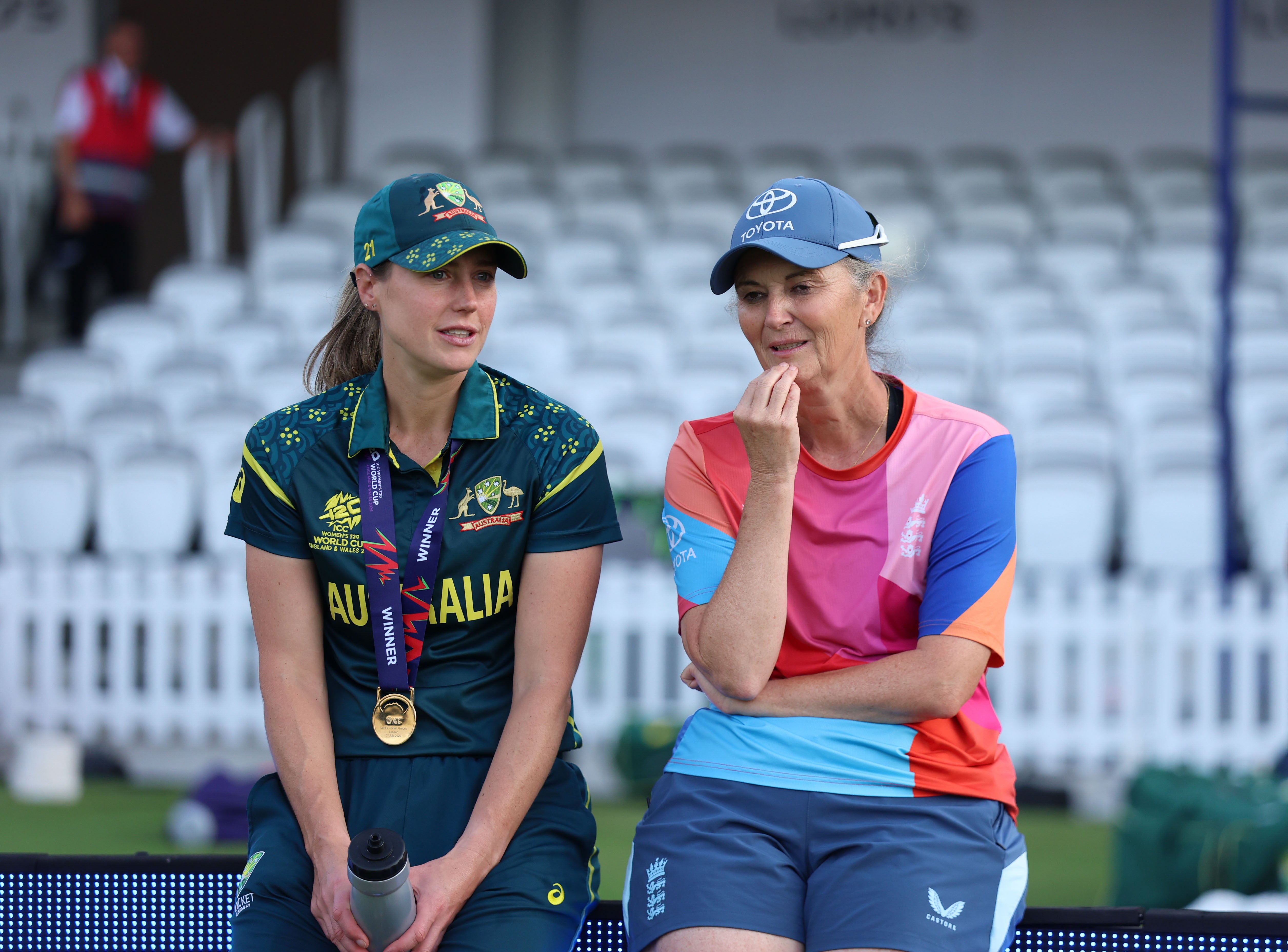 Australia’s Nicola Carey (left) talks to England head coach Charlotte Edwards (Steven Paston/PA)