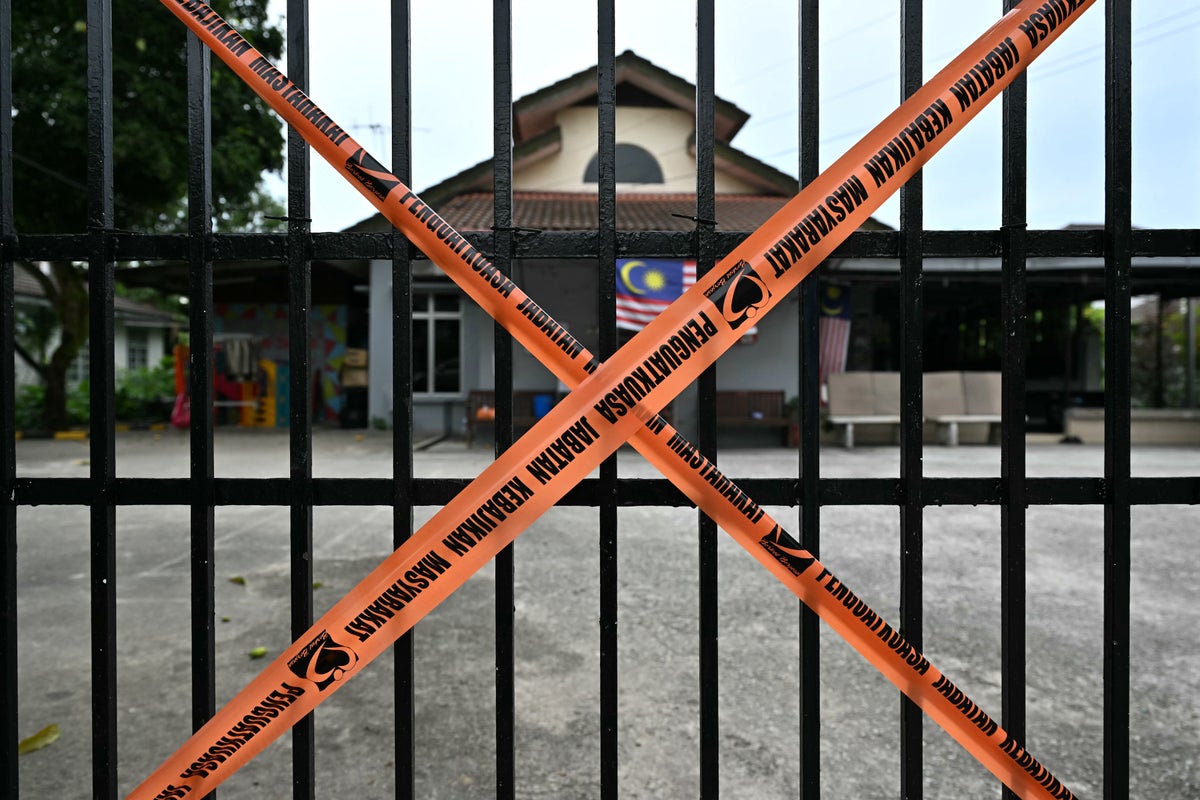 Teenager in hospital after stabbing by fellow student at Malaysia school – UK Times
