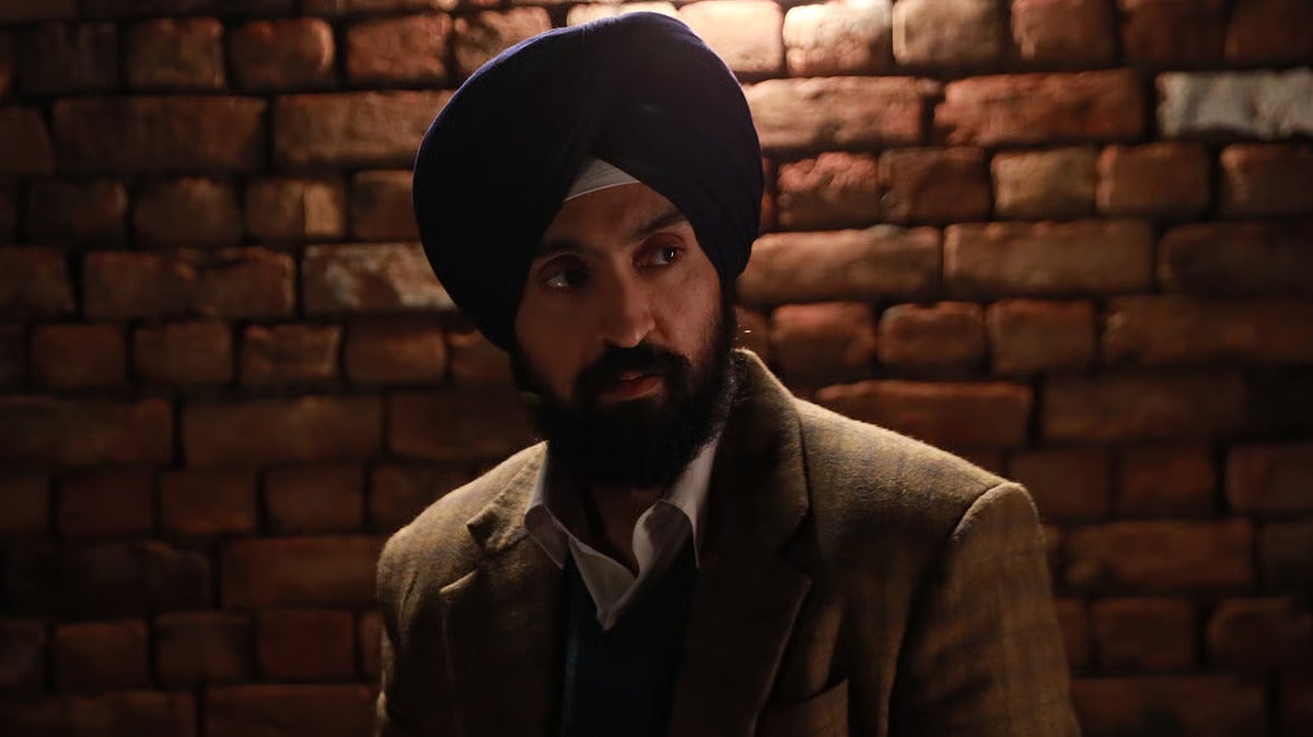 Satluj unter der Regie von Honey Trehan und mit Diljit Dosanjh in der Hauptrolle basiert auf dem Leben des Sikh-Menschenrechtsaktivisten Jaswant Singh Khalra