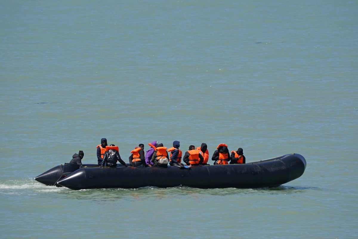 Record 128 migrants make perilous journey to UK in small boat