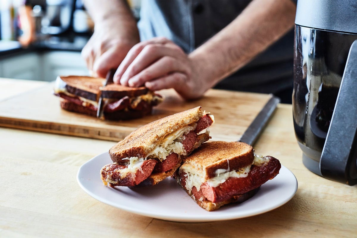 The deli classic you can make in an air fryer that’s perfect for hot days – UK Times The deli classic you can make in an air fryer that’s perfect for hot days – UK Times
