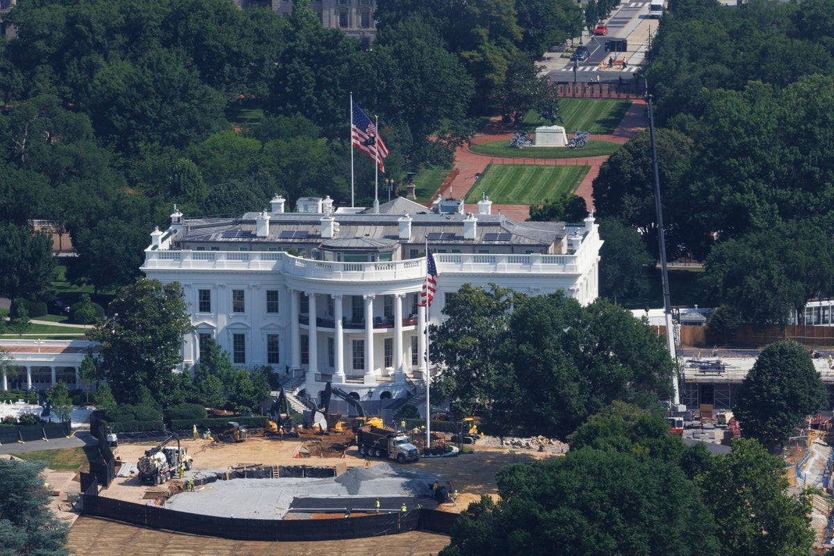 Trump detalha planos para construir o novo e mais poderoso Marine One para o heliporto da Casa Branca Trump detalha planos para construir o novo e mais poderoso Marine One para o heliporto da Casa Branca
