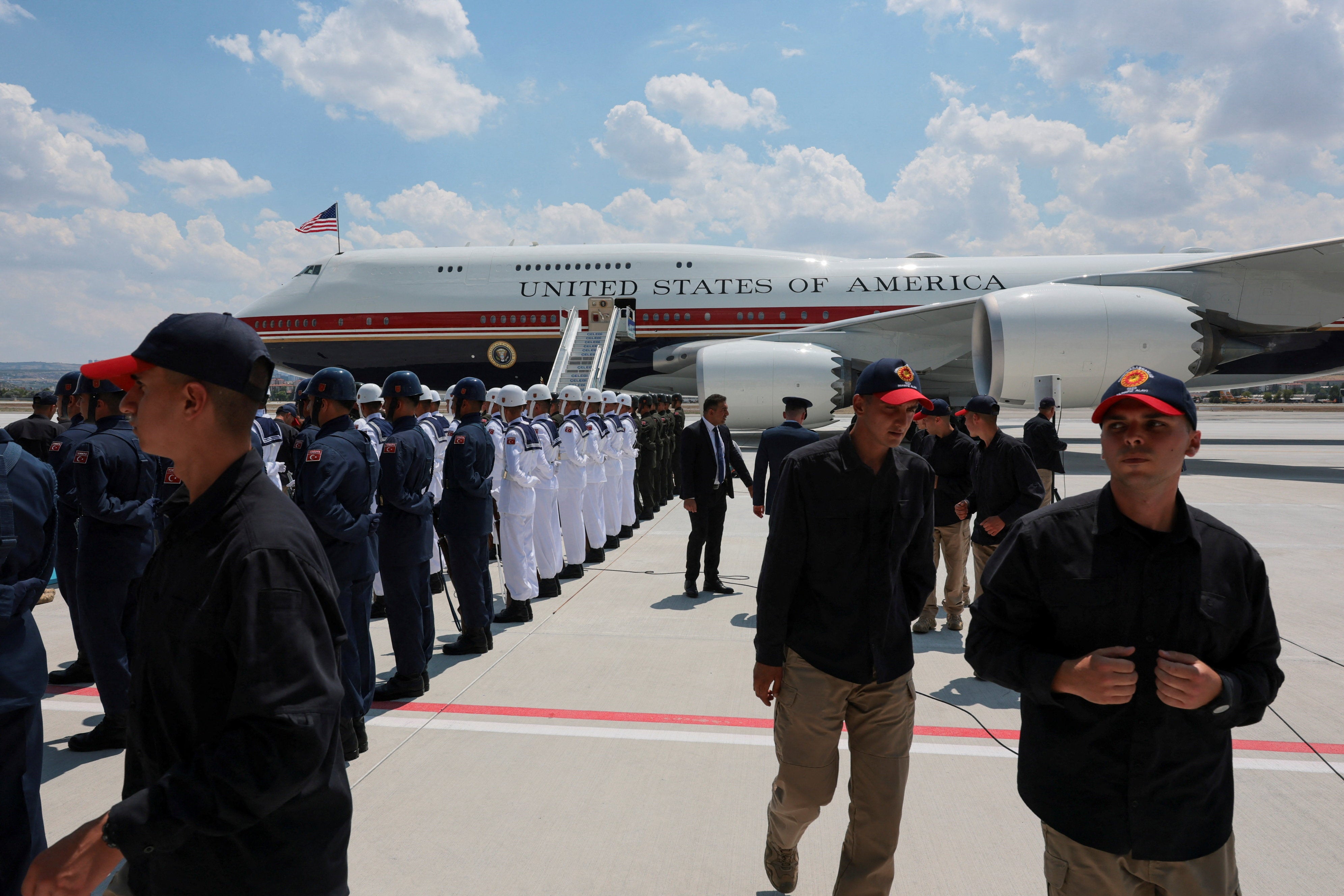 A view of the Air Force One carrying U.S. President Donald Trump for a NATO summit, at Etimesgut Air Base, in Ankara, Turkey, July 7, 2026. REUTERS/Jonathan Ernst (Reuters)