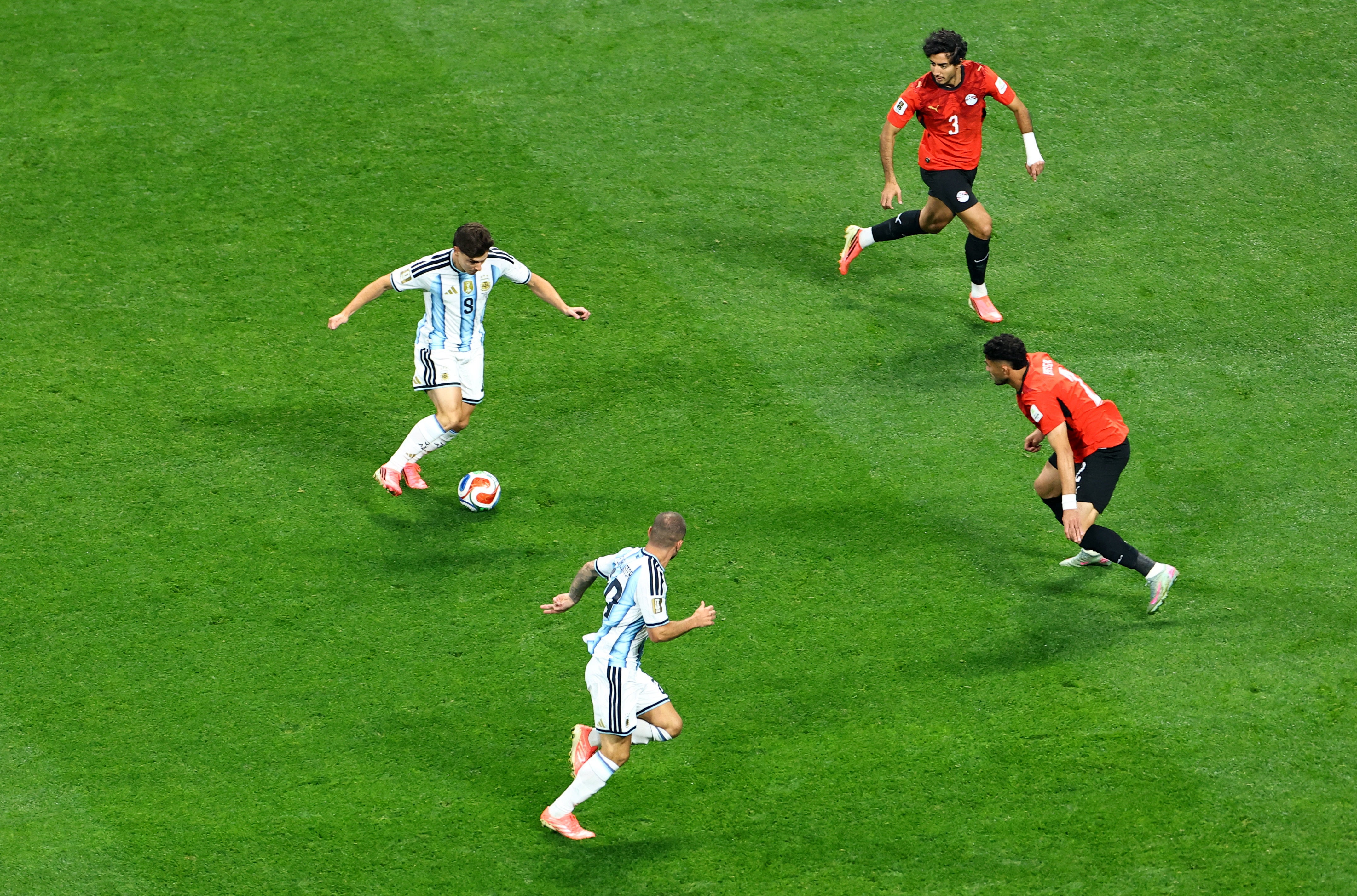  (Reuters)