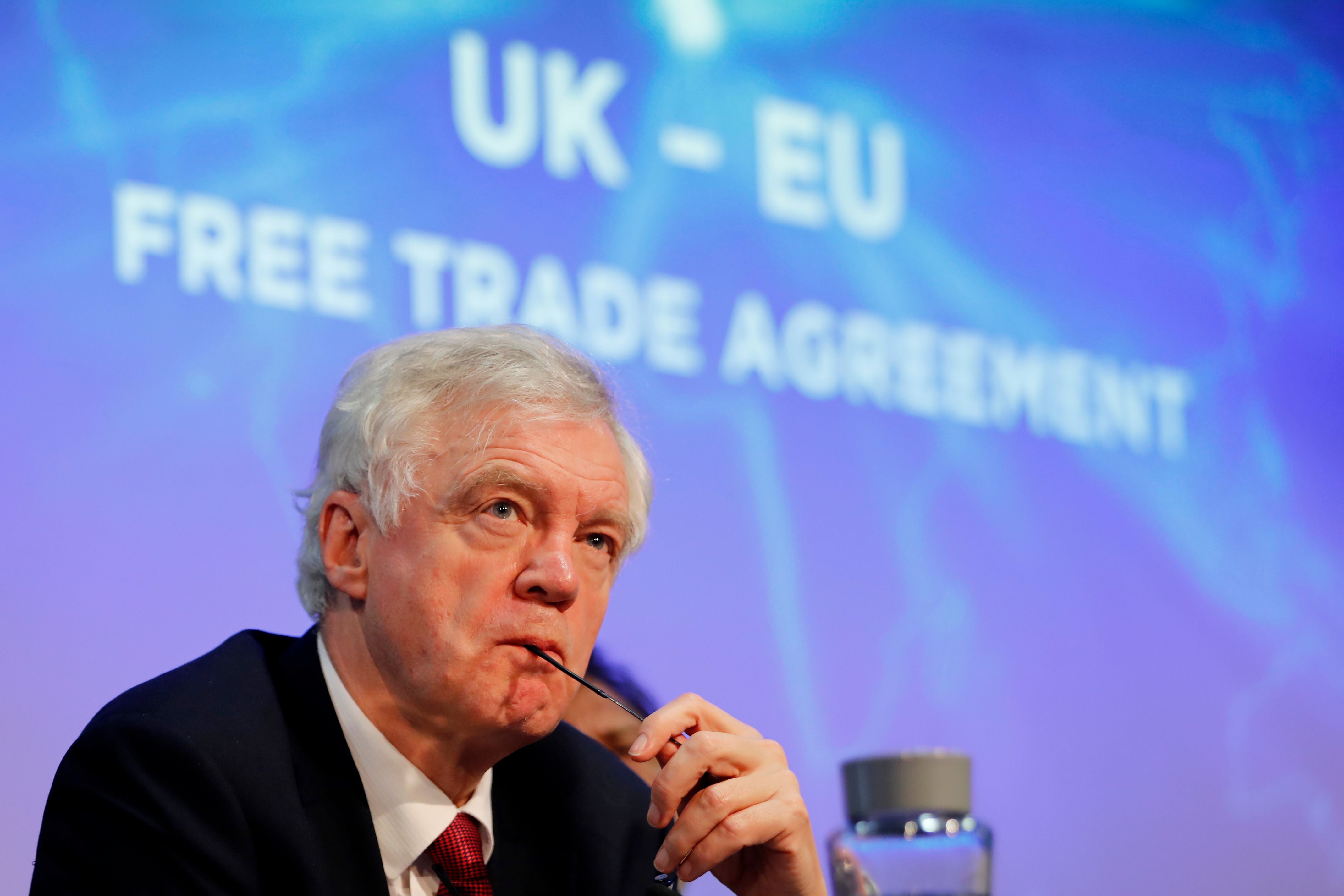 David Davis quit but few serious candidates stood against him