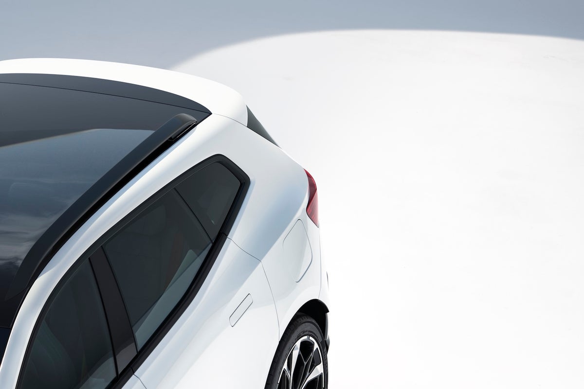 Polestar 4 SUV revealed with tailgate and improved range ahead of September 2 debut