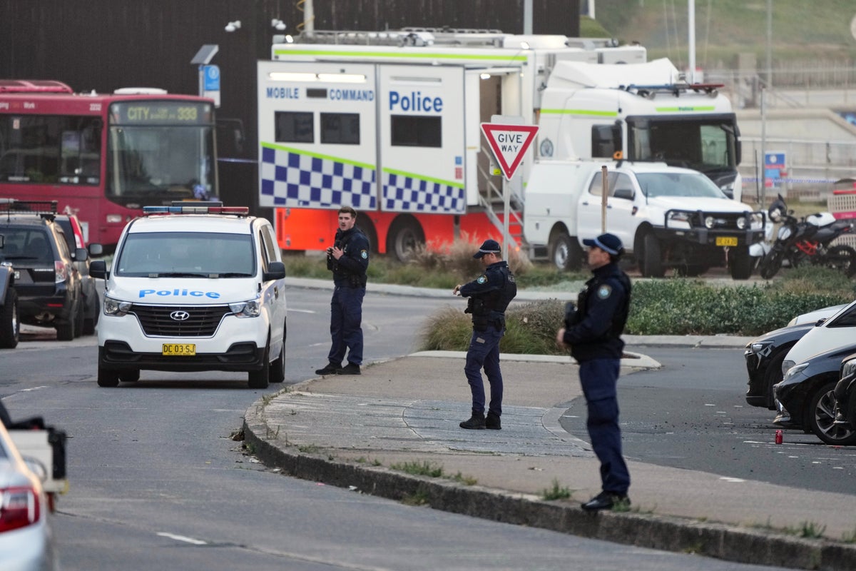 YouTube defends video that falsely claims Sydney massacre survivor is ‘crisis actor’ – UK Times YouTube defends video that falsely claims Sydney massacre survivor is ‘crisis actor’ – UK Times