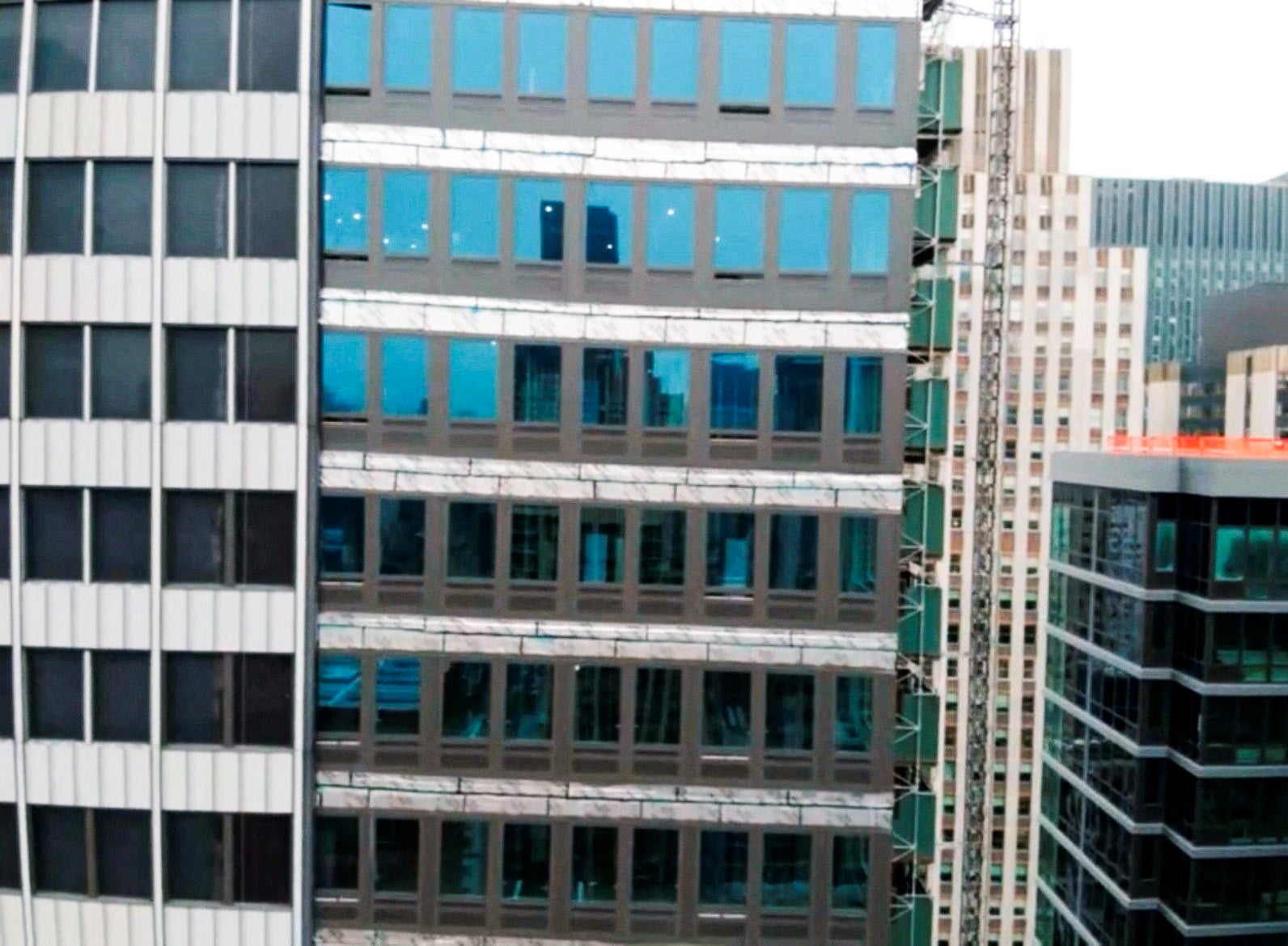 New York City shrinks ‘frozen zone’ around compromised high-rise