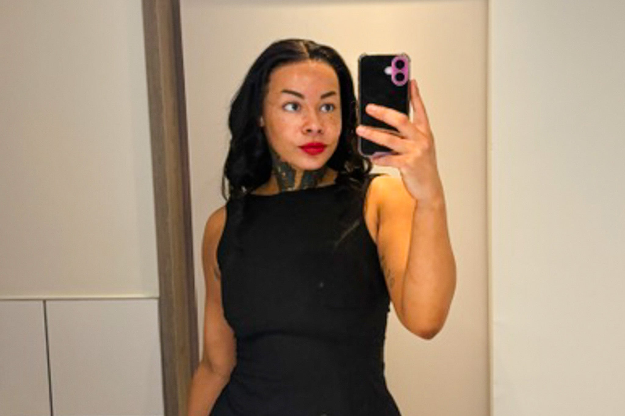 Amy Reeves sues employment tribunal over colleague's use of word 'coloured'
