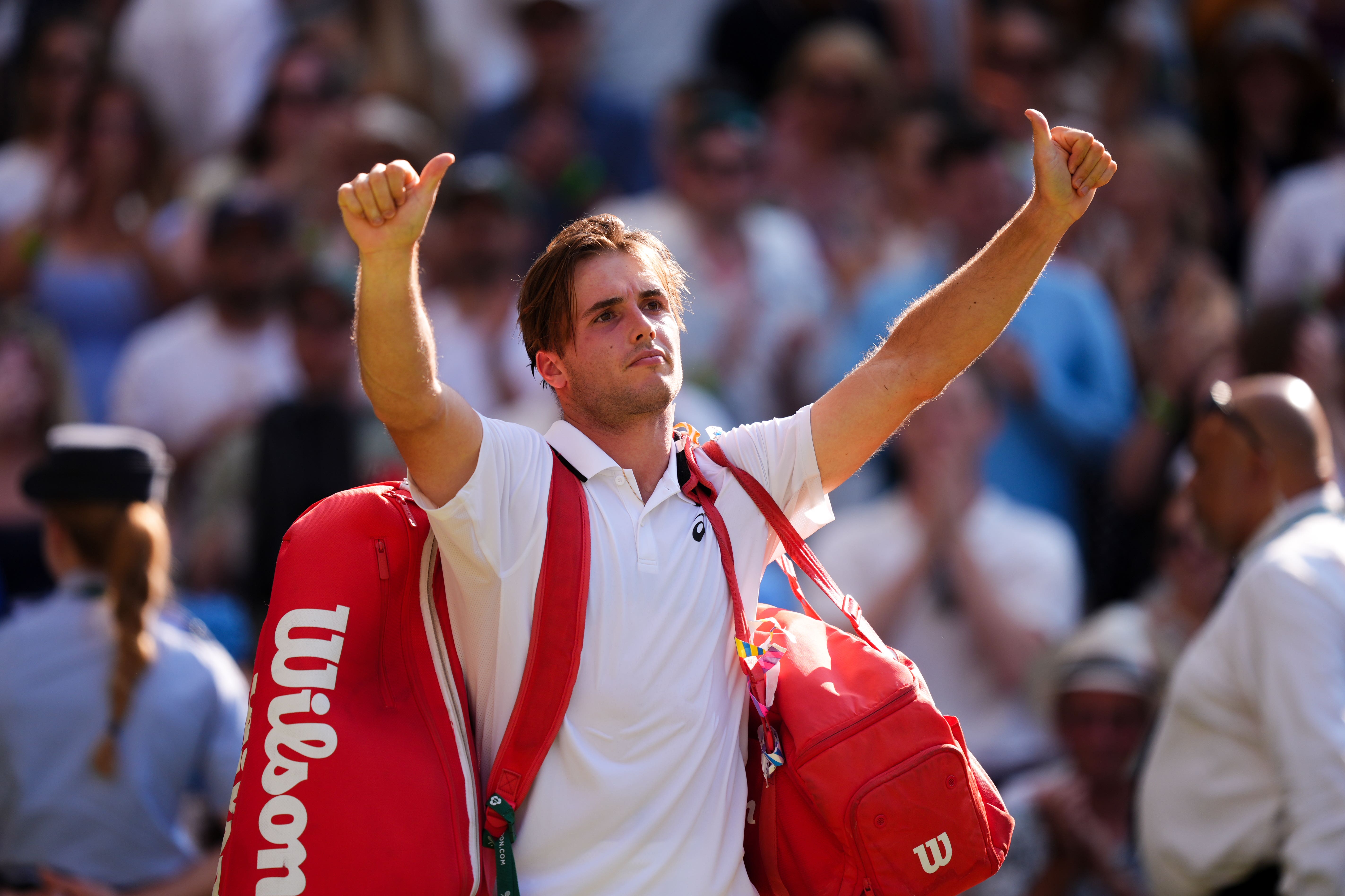 Arthur Fery celebrating after beating Flavio Cobolli in the quarter-finals