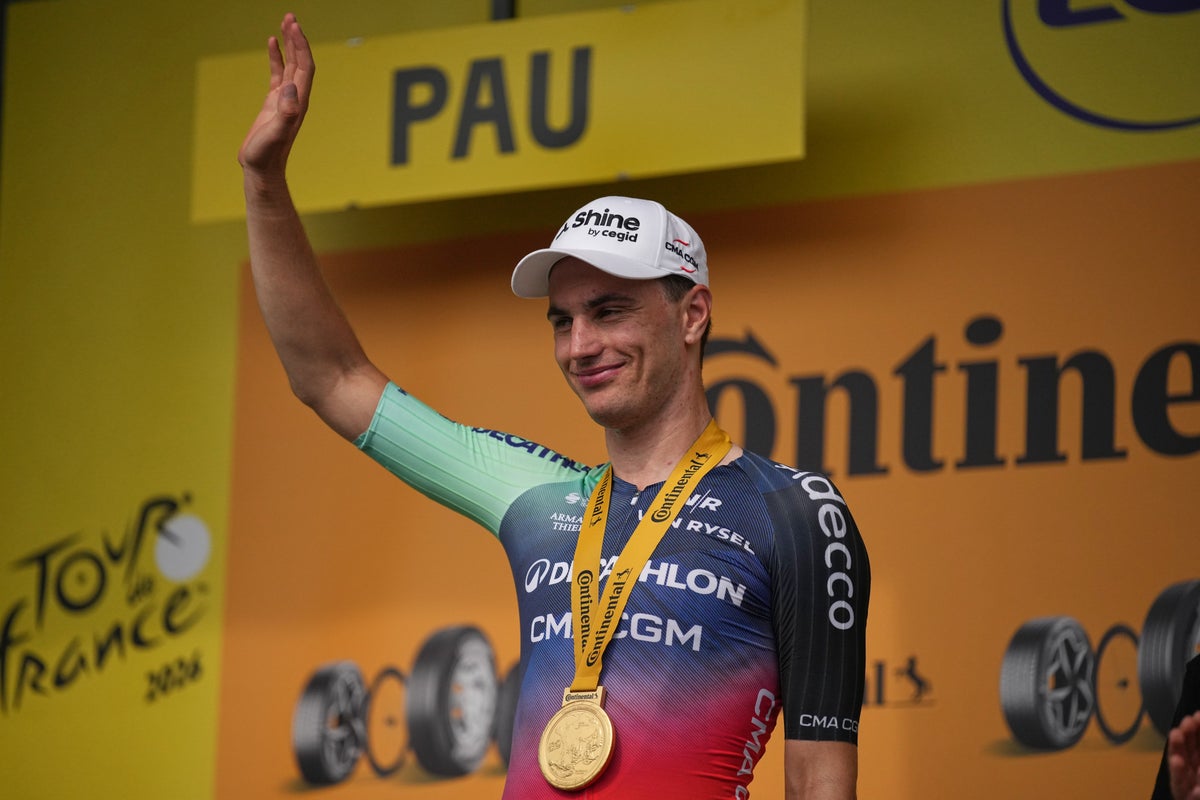 Late crash causes chaos at Tour de France as Olav Kooij sprints to stage five victory – UK Times