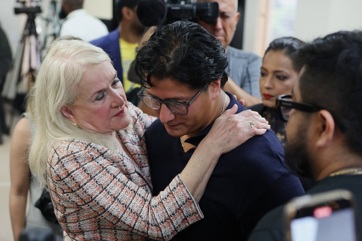 https://static.independent.co.uk/2026/07/08/20/2026-07-08T190345Z_548966192_RC2T9MAB7VDR_RTRMADP_3_USA-MIGRATION-TEXAS-SHOOTING.JPG?width=1200&height=800&crop=1200:800