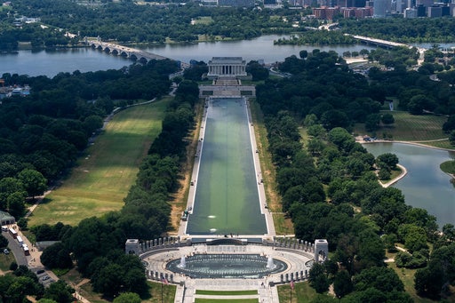 The Lincoln Memorial Reflecting Pool turned green from algae last month