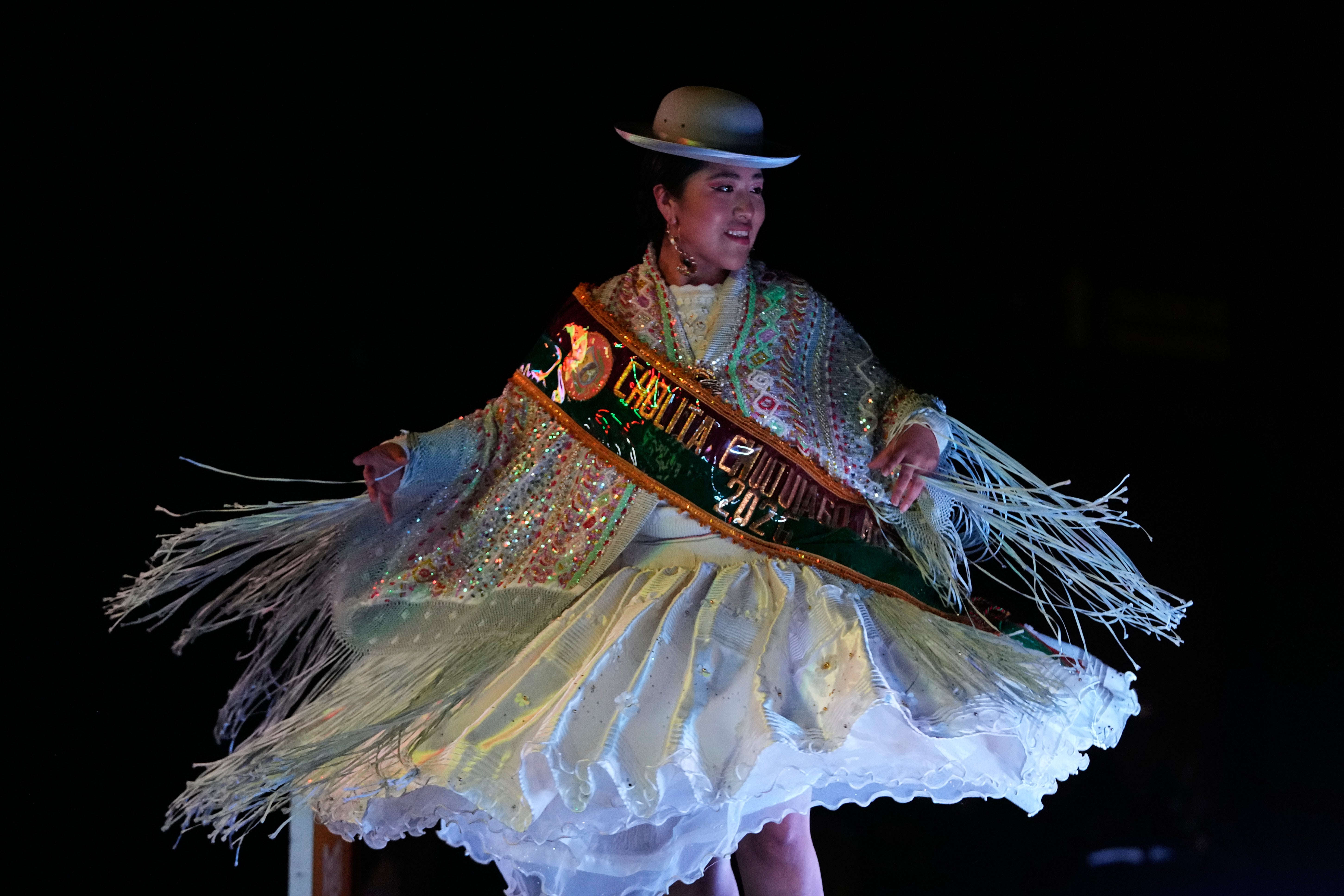 BOLIVIA-LA PAZ-CHOLA PACEÑA