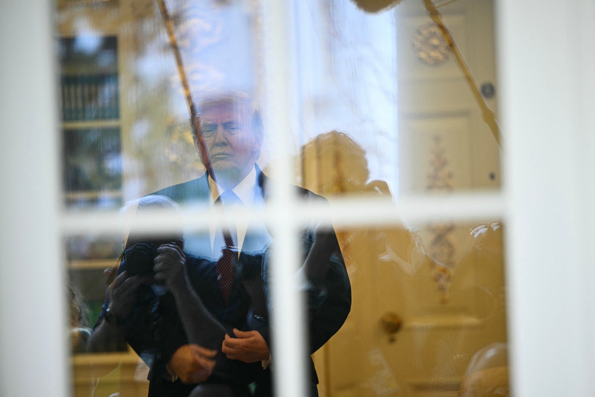 Em tensa reunião no Salão Oval, furioso Trump decide que seu acordo com o Irã está ‘acabado’