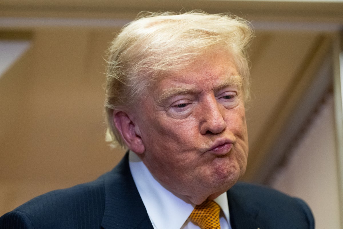 Trump reportedly erupts during Oval Office meeting as US-Iran ceasefire ends