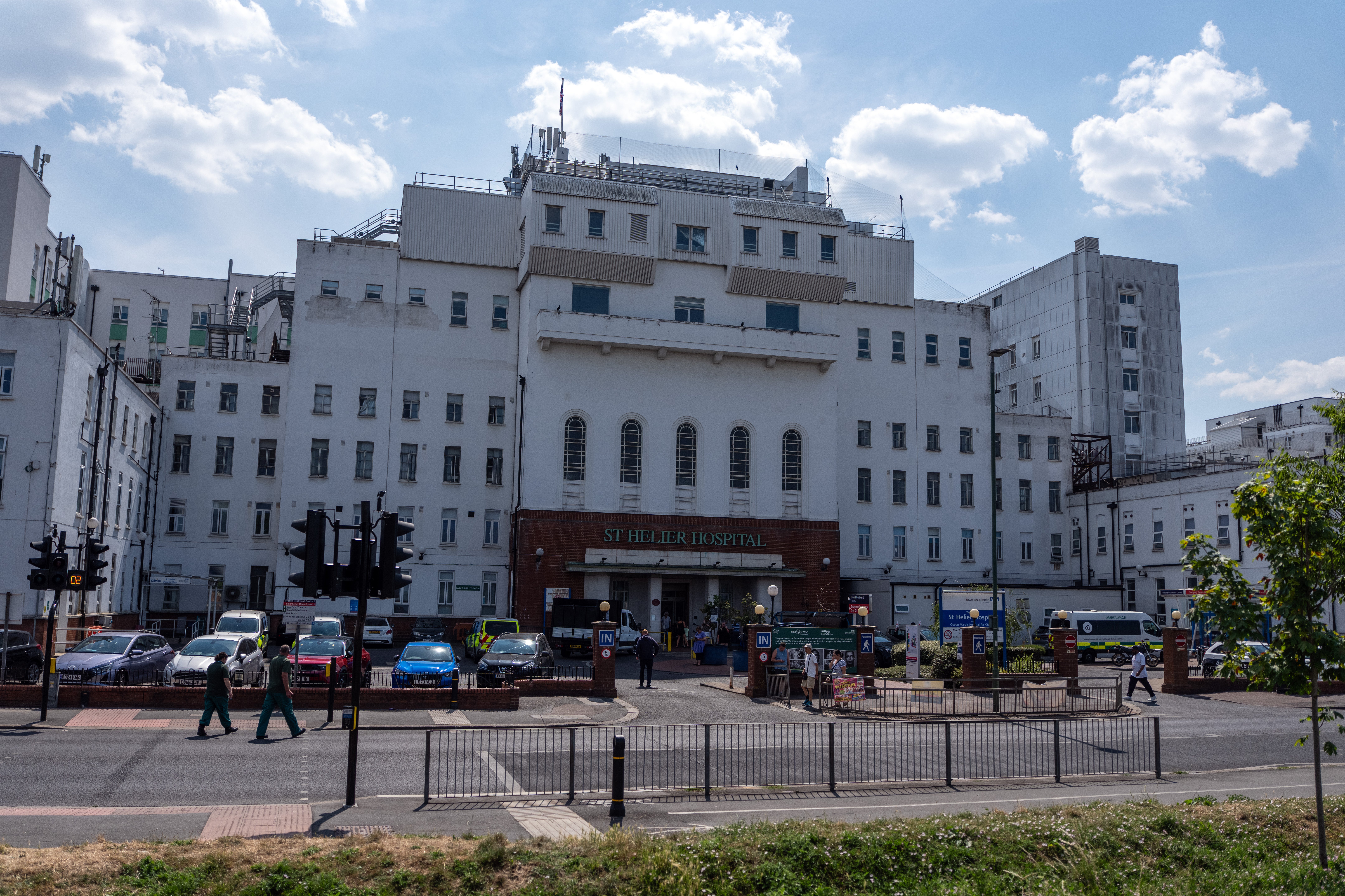 Three dead after rogue doctor gave patients wrong medical advice and to avoid Covid-19 jab