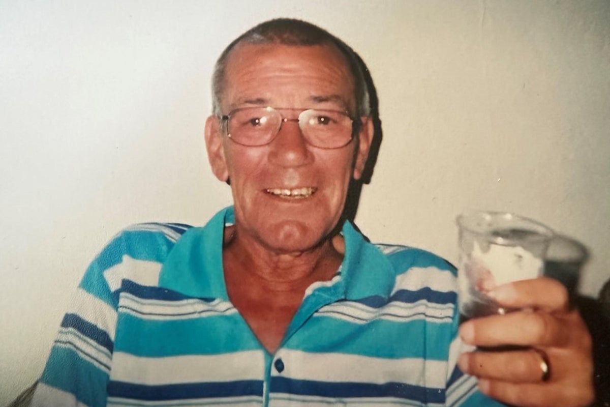 Widow of Brit who died in Cape Verde hits out at resort after seeing ‘cockroaches’ and ‘yellow’ water – UK Times Widow of Brit who died in Cape Verde hits out at resort after seeing ‘cockroaches’ and ‘yellow’ water – UK Times