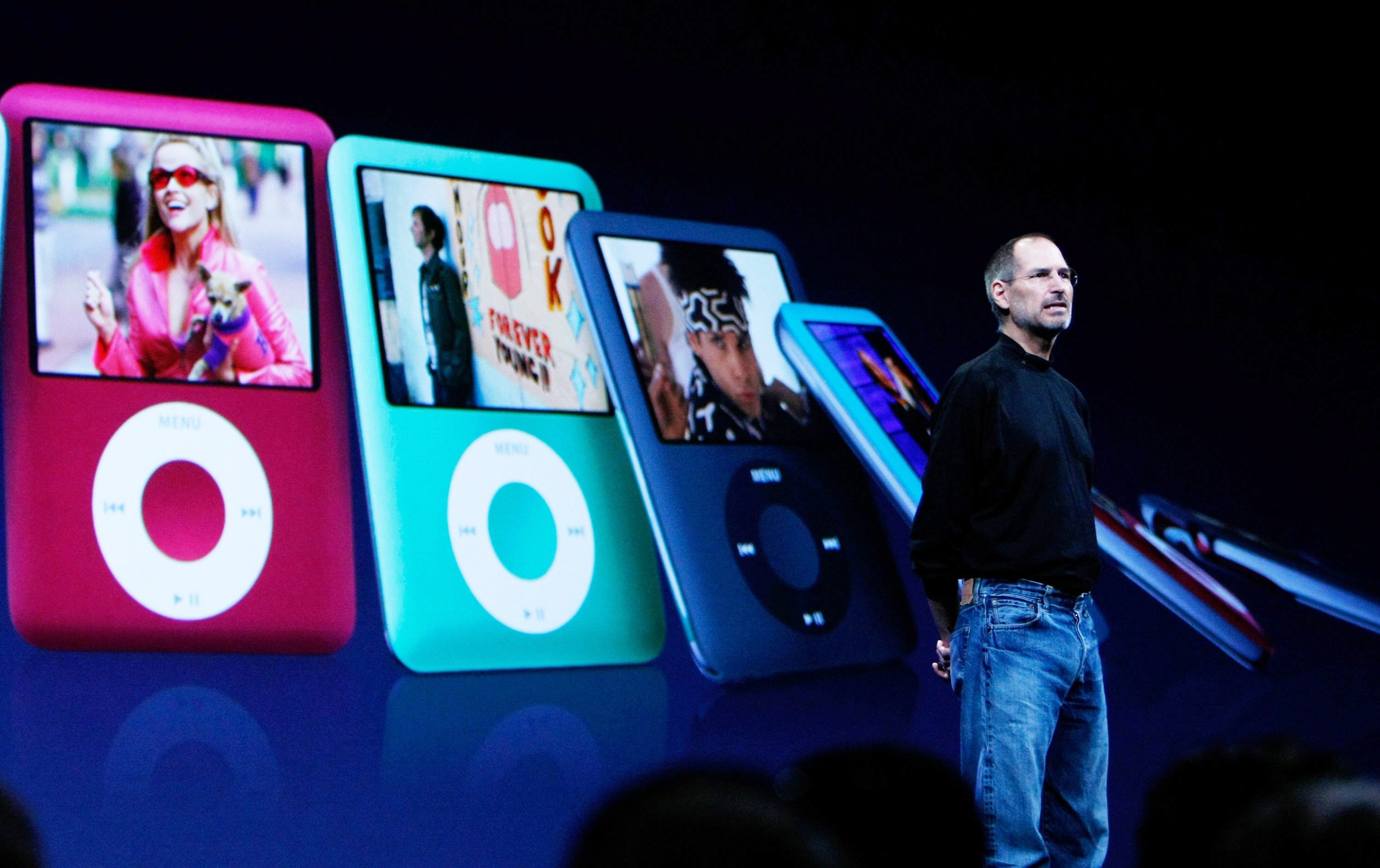 As Apple gears up to release its new iPhone 18 with a built-in AI system, more and more customers are kicking it old-school with the 2000s iPod Nanos and iPod Shuffles (Getty Images)