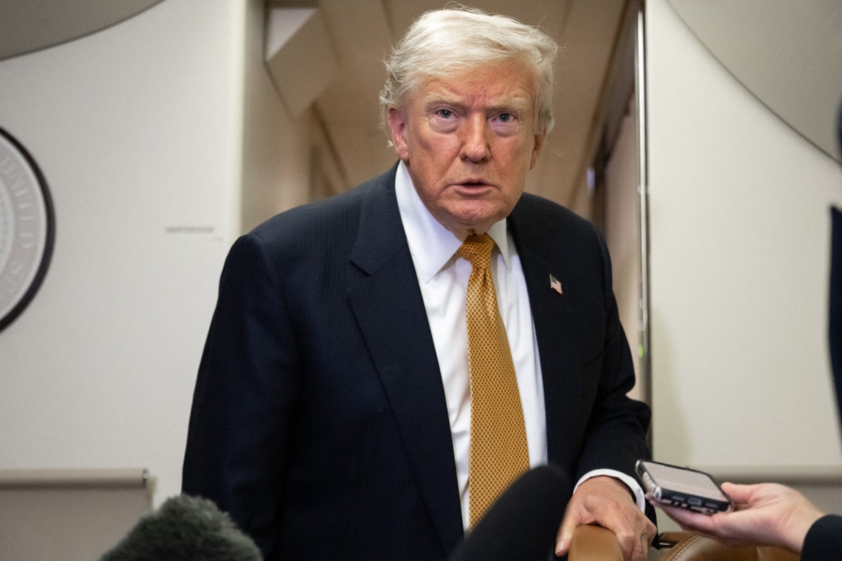 Iran-US war latest: Strait of Hormuz shipping halts while Israel reveals alleged Iranian plot to kill Trump – UK Times Iran-US war latest: Strait of Hormuz shipping halts while Israel reveals alleged Iranian plot to kill Trump – UK Times