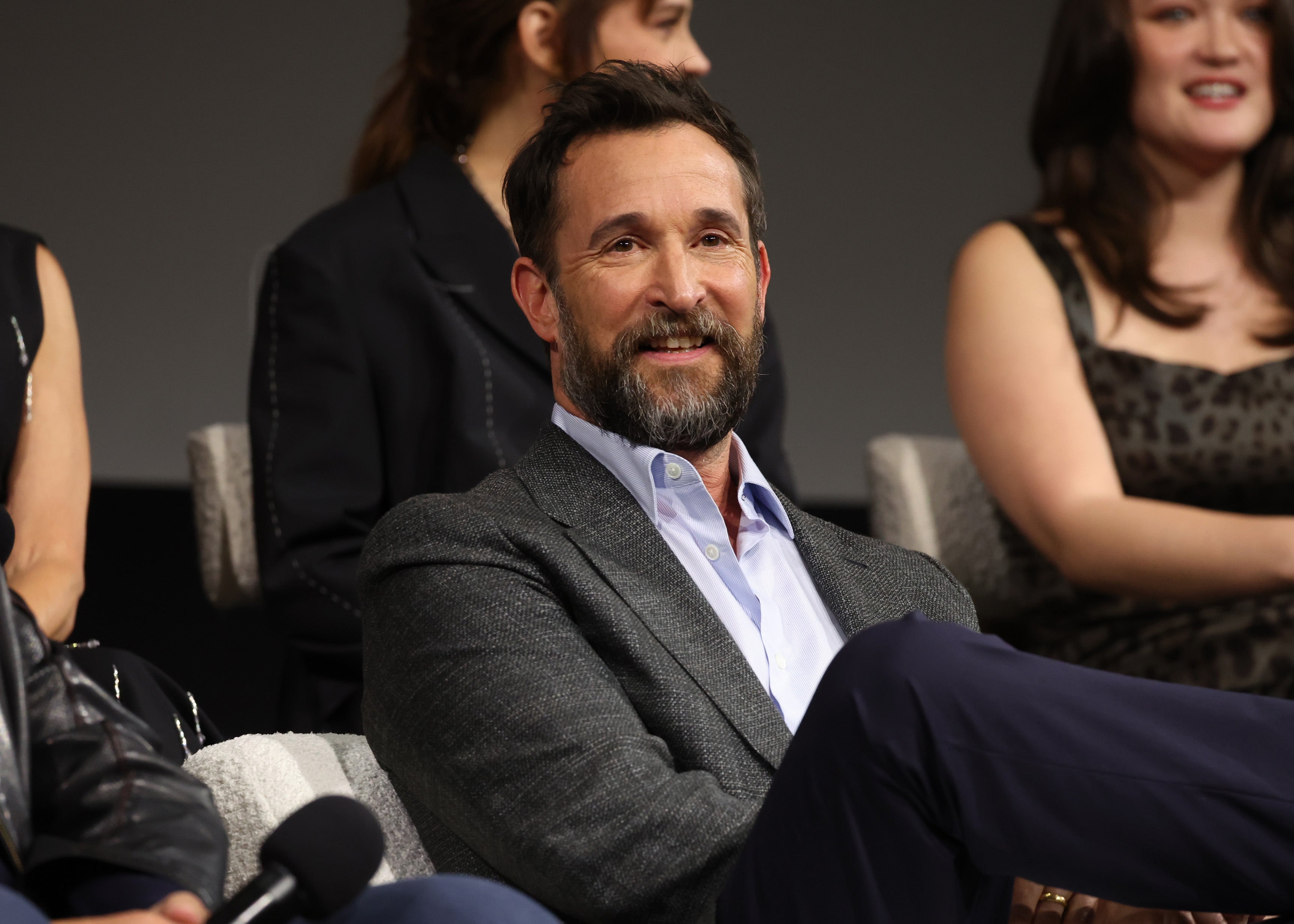Noah Wyle se encuentra actualmente rodando la tercera temporada de 'The Pitt'