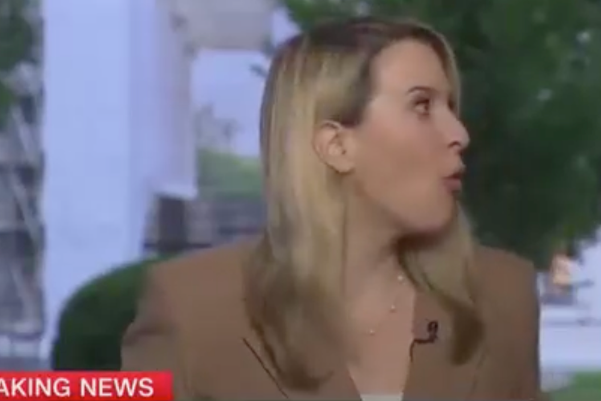 CNN correspondent startled by thunder and lightning during live White House report