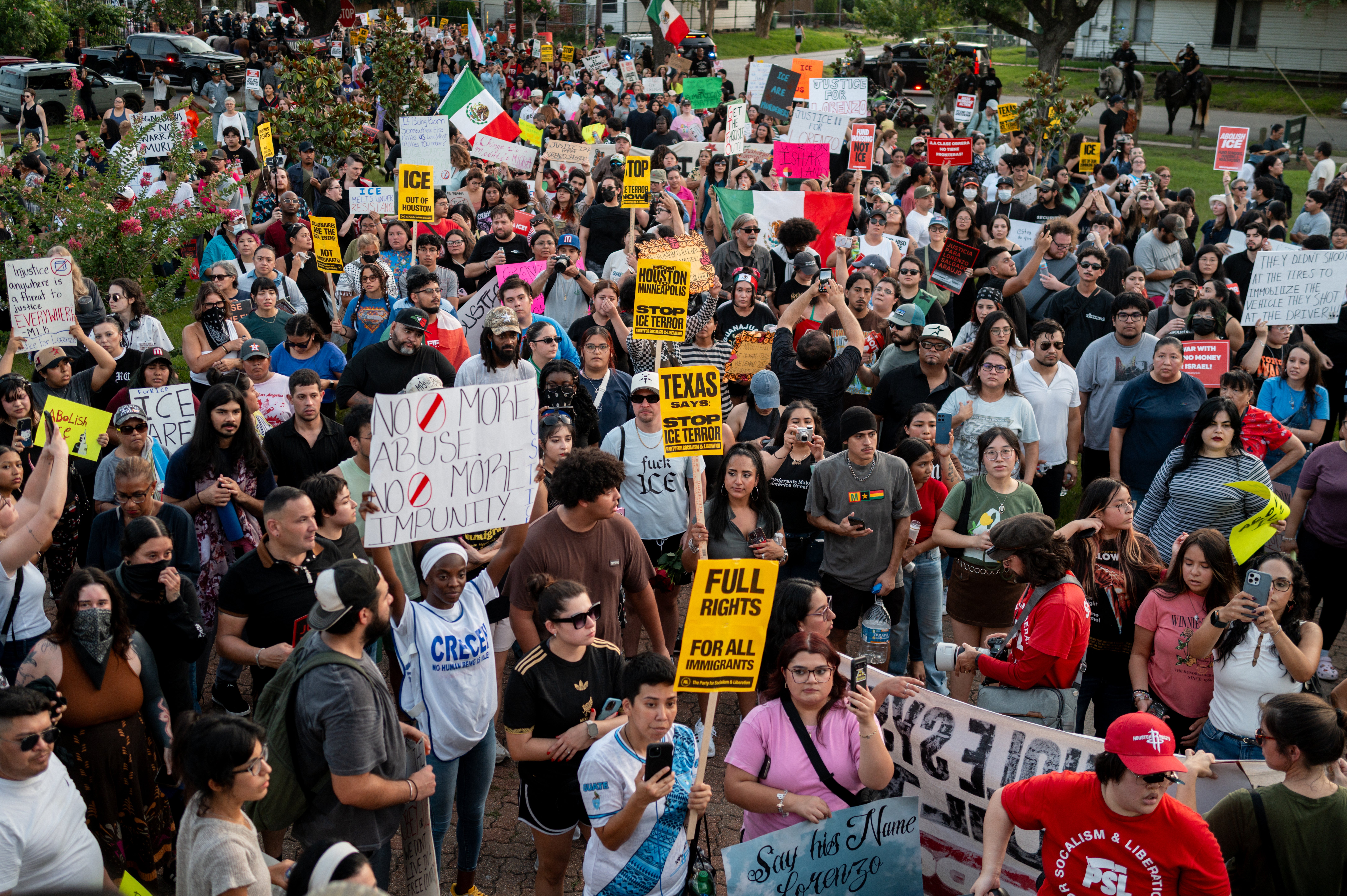 Texas officials and members of Congress are demanding independent investigations and prosecutions following Salgado Araujo’s death, which has sparked widespread outrage and protests