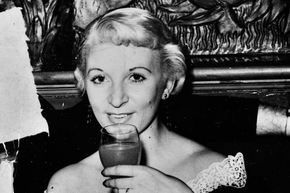 O perdão póstumo de Ruth Ellis é um reconhecimento há muito esperado do terrível impacto da violência