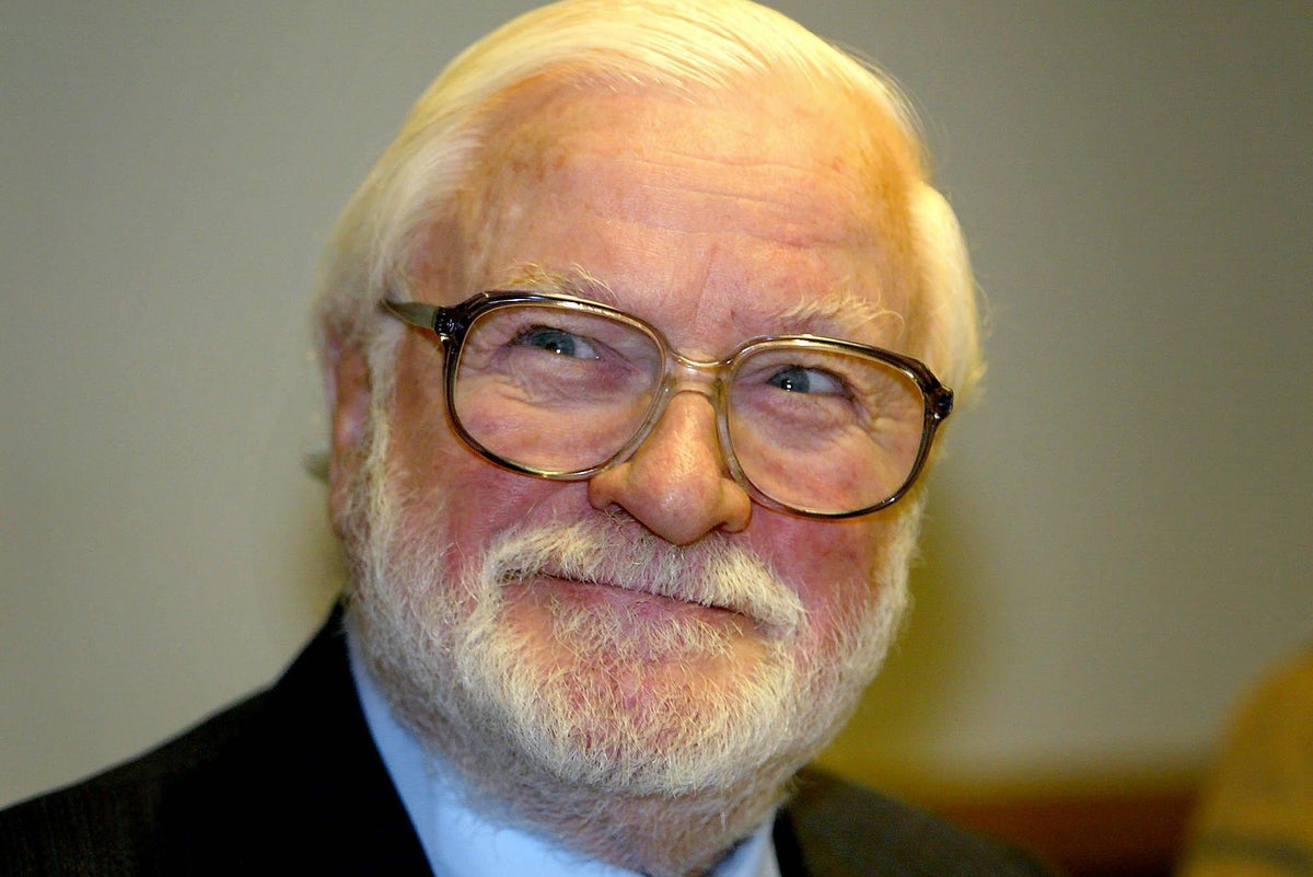 Ken Bates death: Former Chelsea owner who helped save club has died